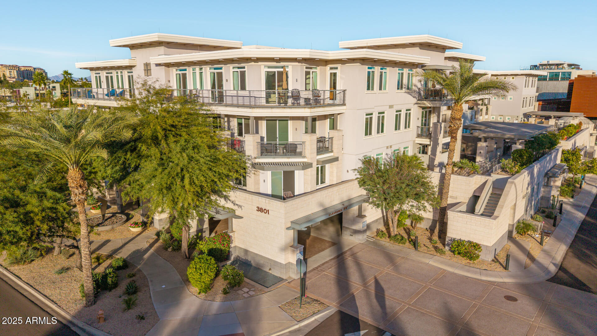 3801 N GOLDWATER Boulevard G201, Scottsdale, AZ 85251 — Photo 1 of 72