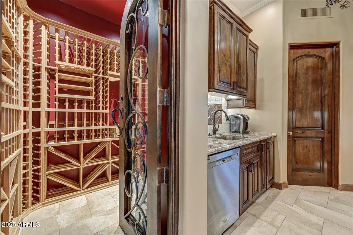 Thumbnail 36