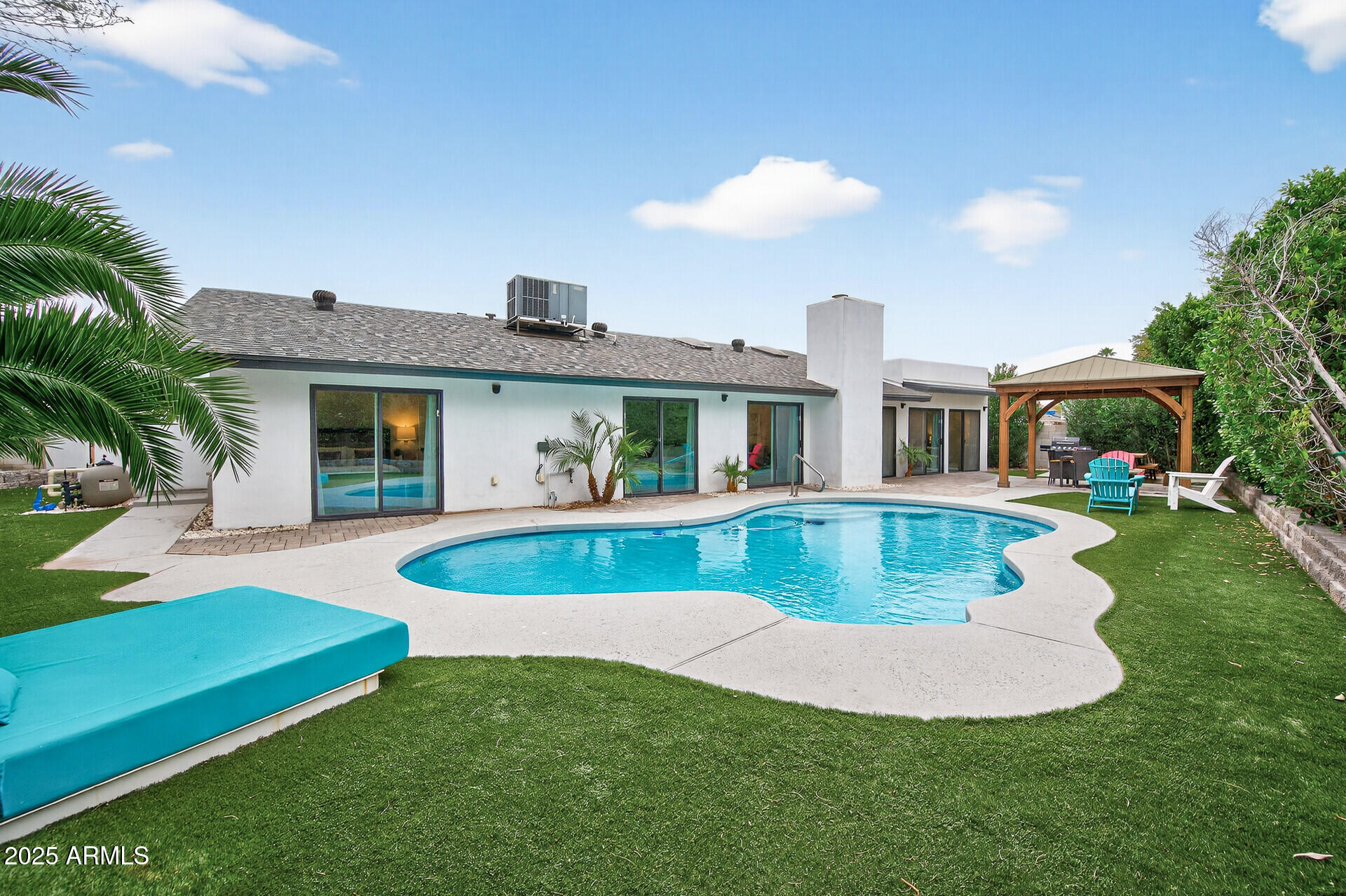 Thumbnail 33