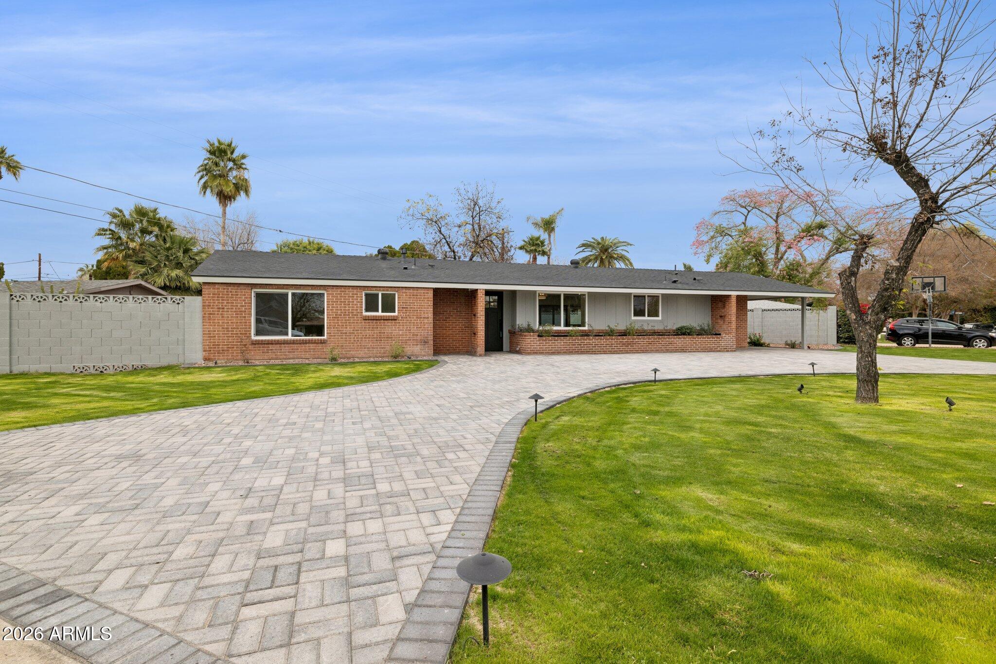 1216 W ROVEY Avenue, Phoenix, AZ 85013 — Photo 1 of 45