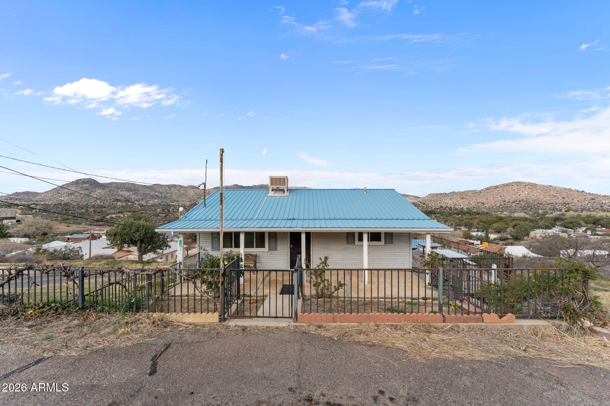 22876 S Crest, Yarnell, AZ 85362 — Photo 1 of 32
