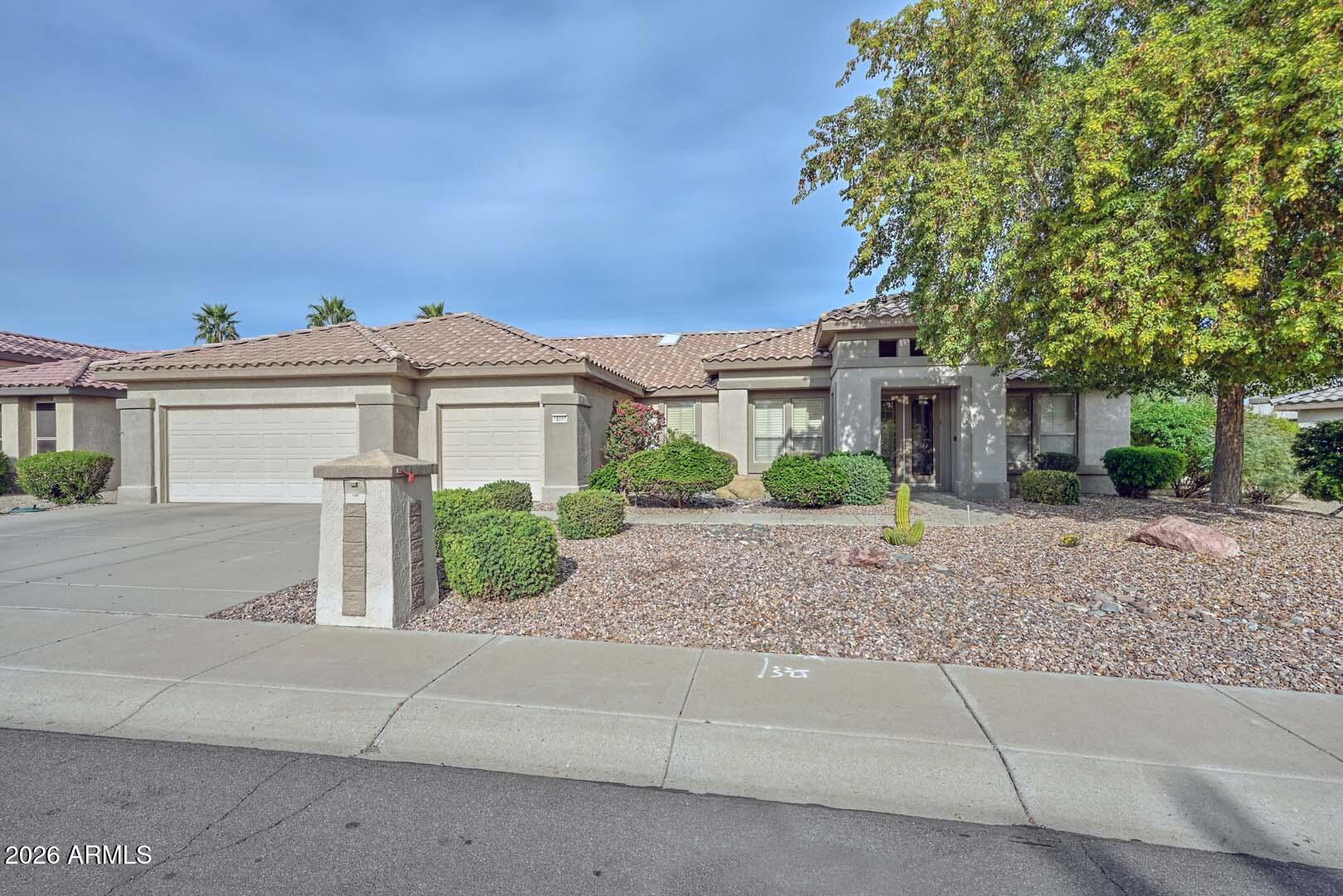 15860 W MILL VALLEY Lane, Surprise, AZ 85374 — Photo 1 of 42