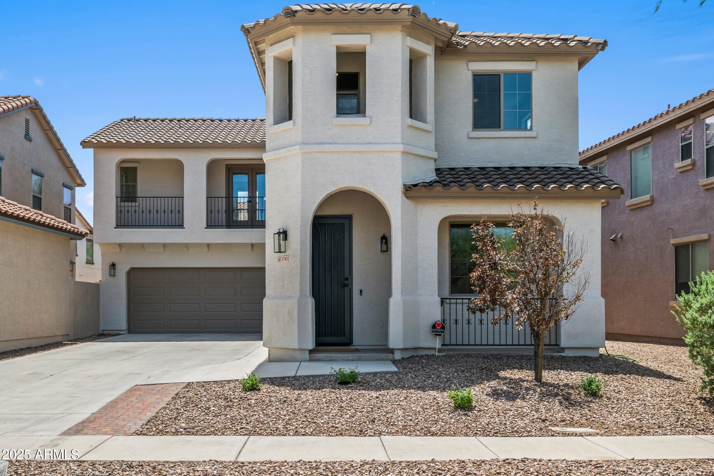 3745 E FLAMINGO Way, Gilbert, AZ 85297 — Photo 1 of 25