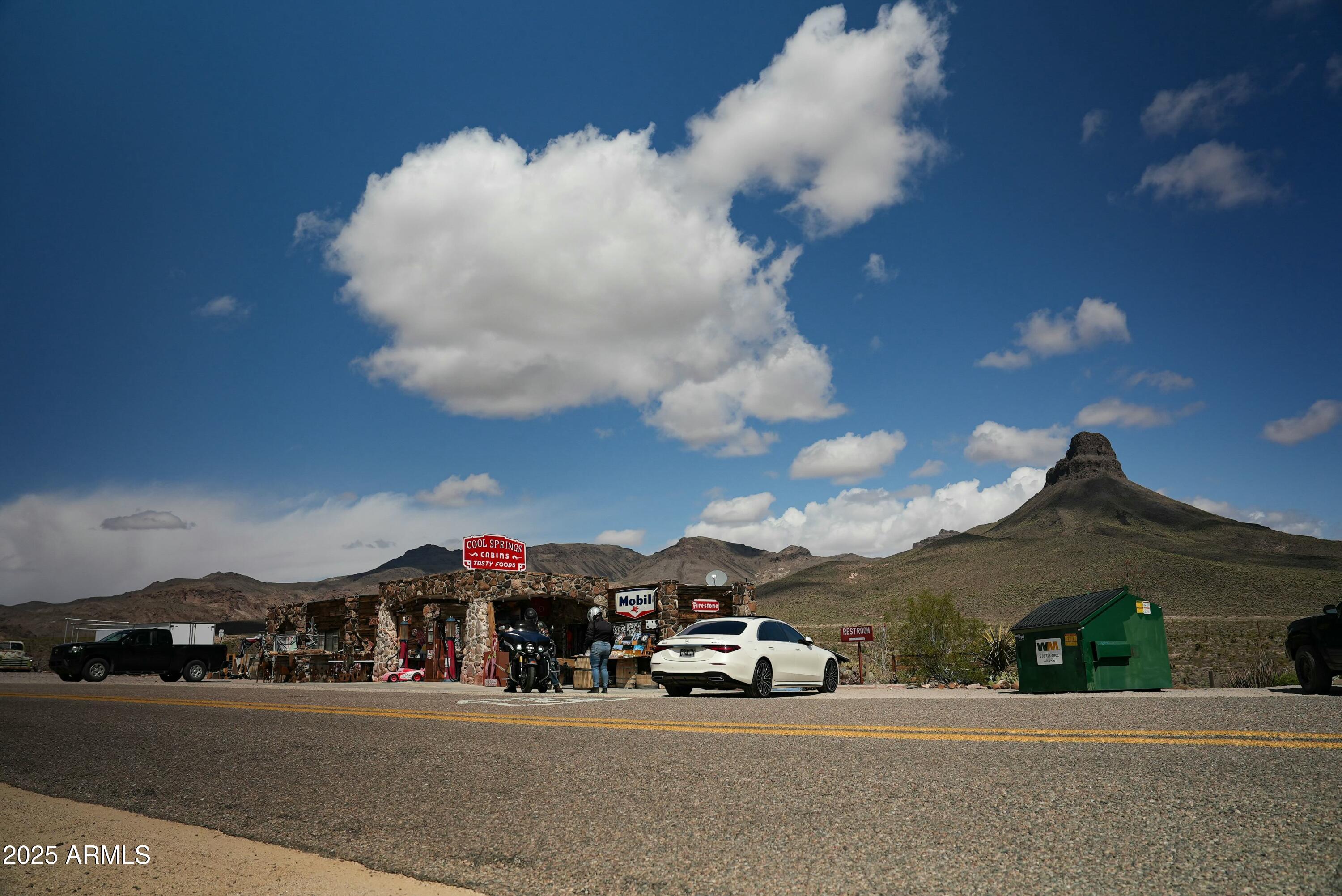 - W Oatman Highway -, Golden Valley, AZ 86413 — Photo 1 of 21