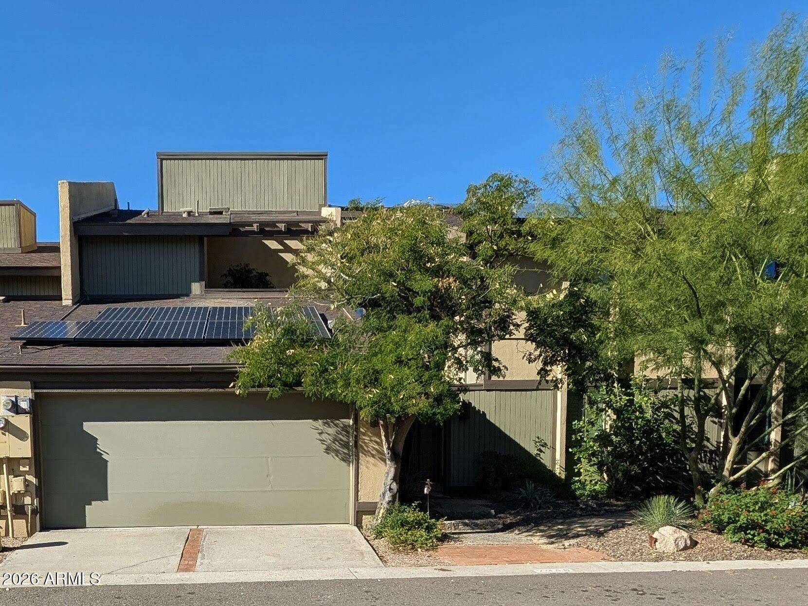 7348 N 7TH Place, Phoenix, AZ 85020 — Photo 1 of 26