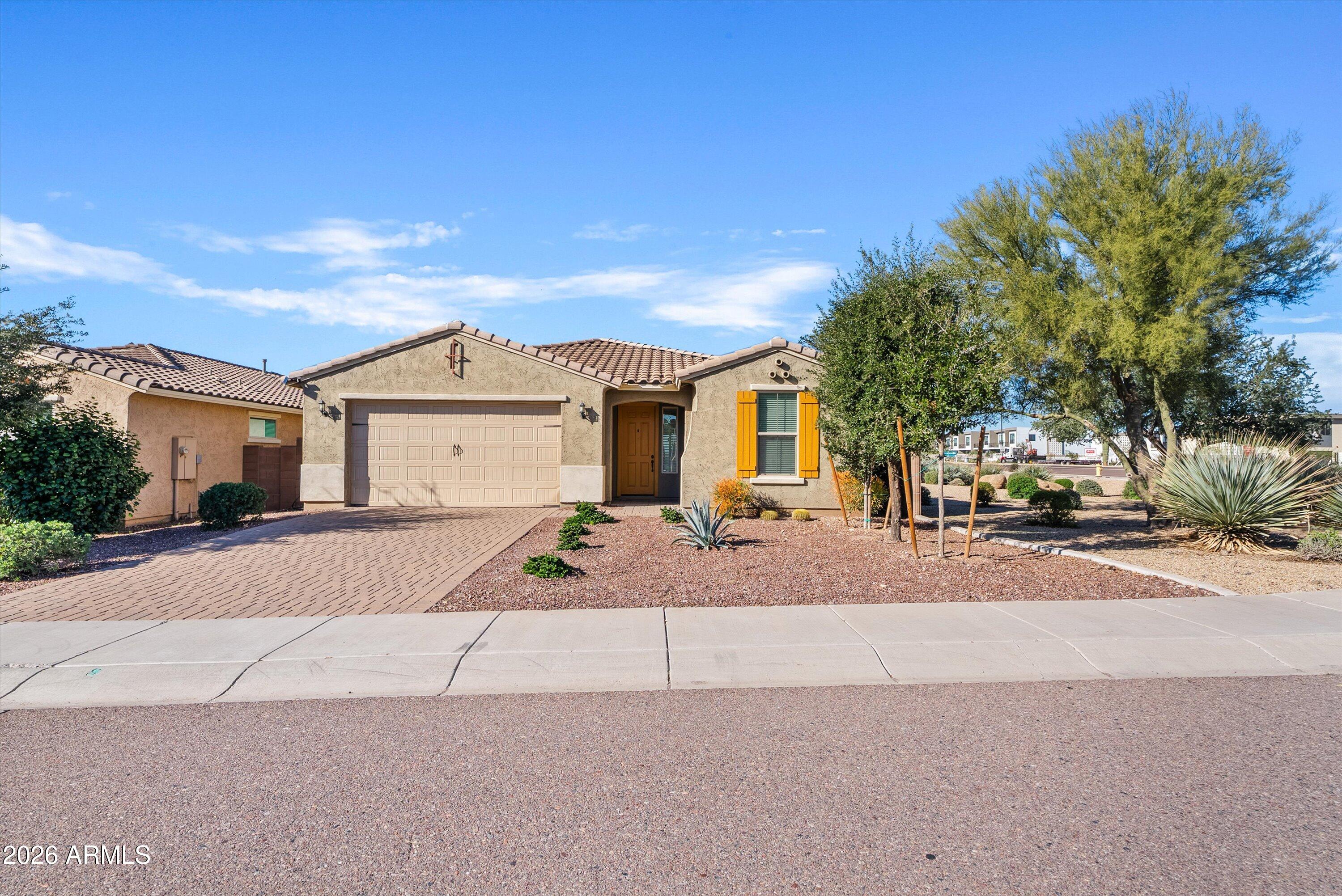 31324 N 26 Glen, Phoenix, AZ 85085 — Photo 1 of 18