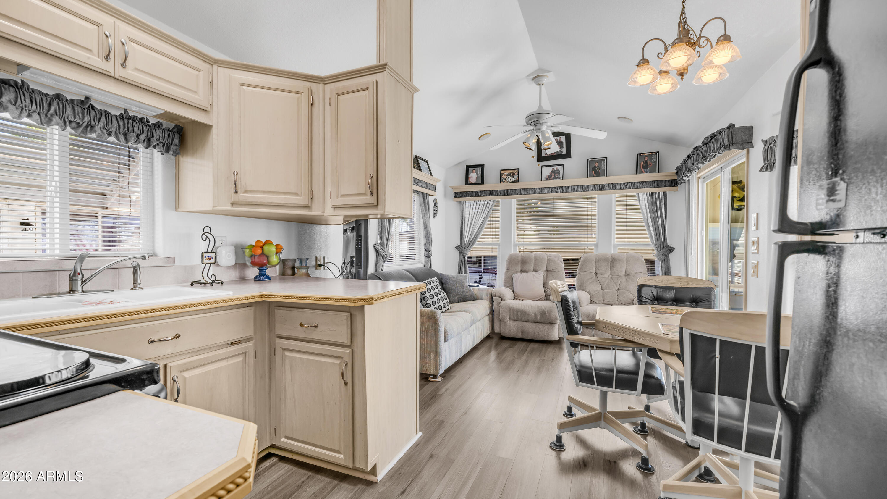 632 HAWKS EYE Drive 632, Apache Junction, AZ 85119 — Photo 1 of 54