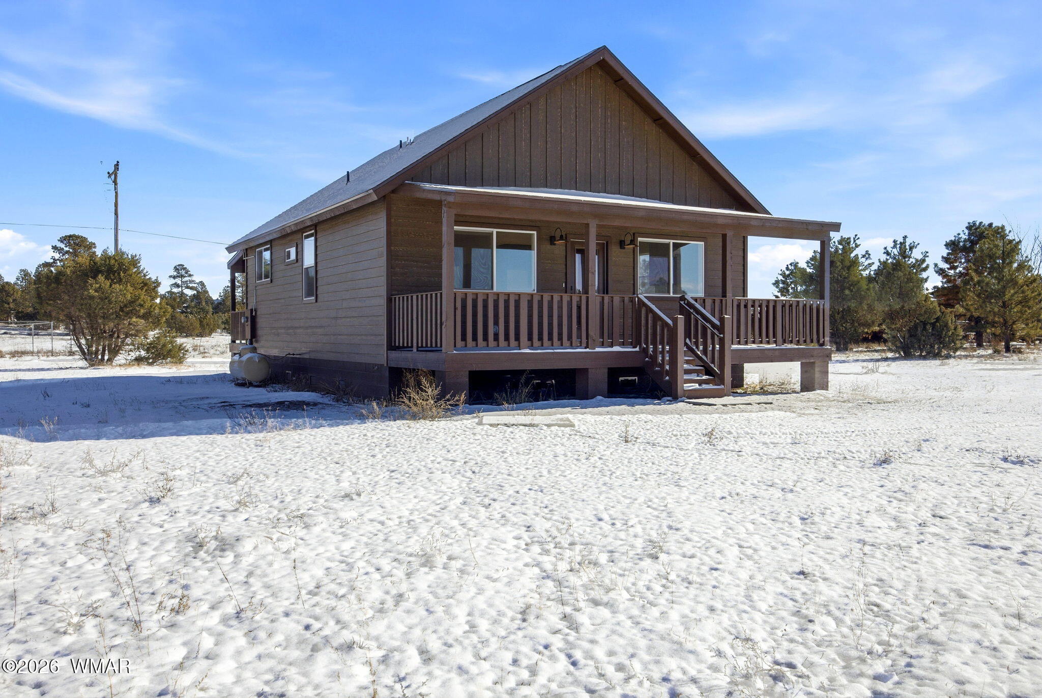 2763 Sunflower Drive, Overgaard, AZ 85933