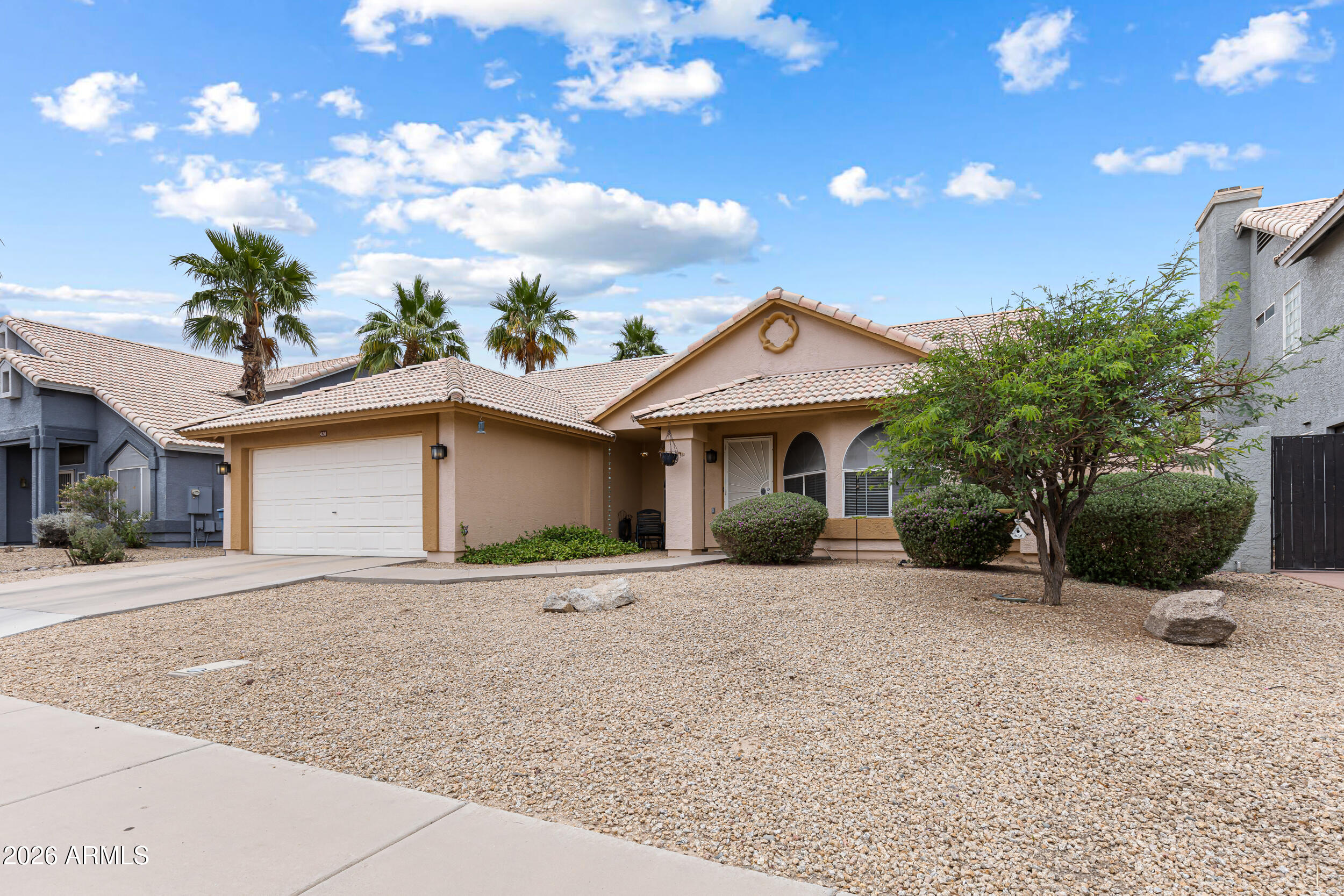 420 N LEOMA Lane, Chandler, AZ 85225 — Photo 1 of 36