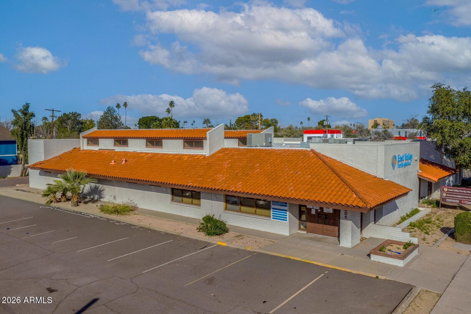 606 N COUNTRY CLUB Drive, Mesa, AZ 85201 — Photo 1 of 4