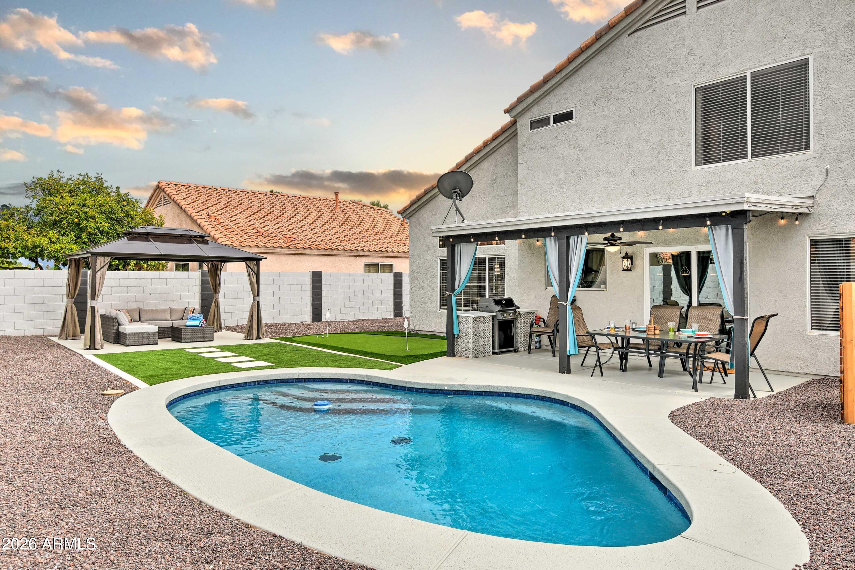 9150 W VILLA RITA Drive, Peoria, AZ 85382 — Photo 1 of 39