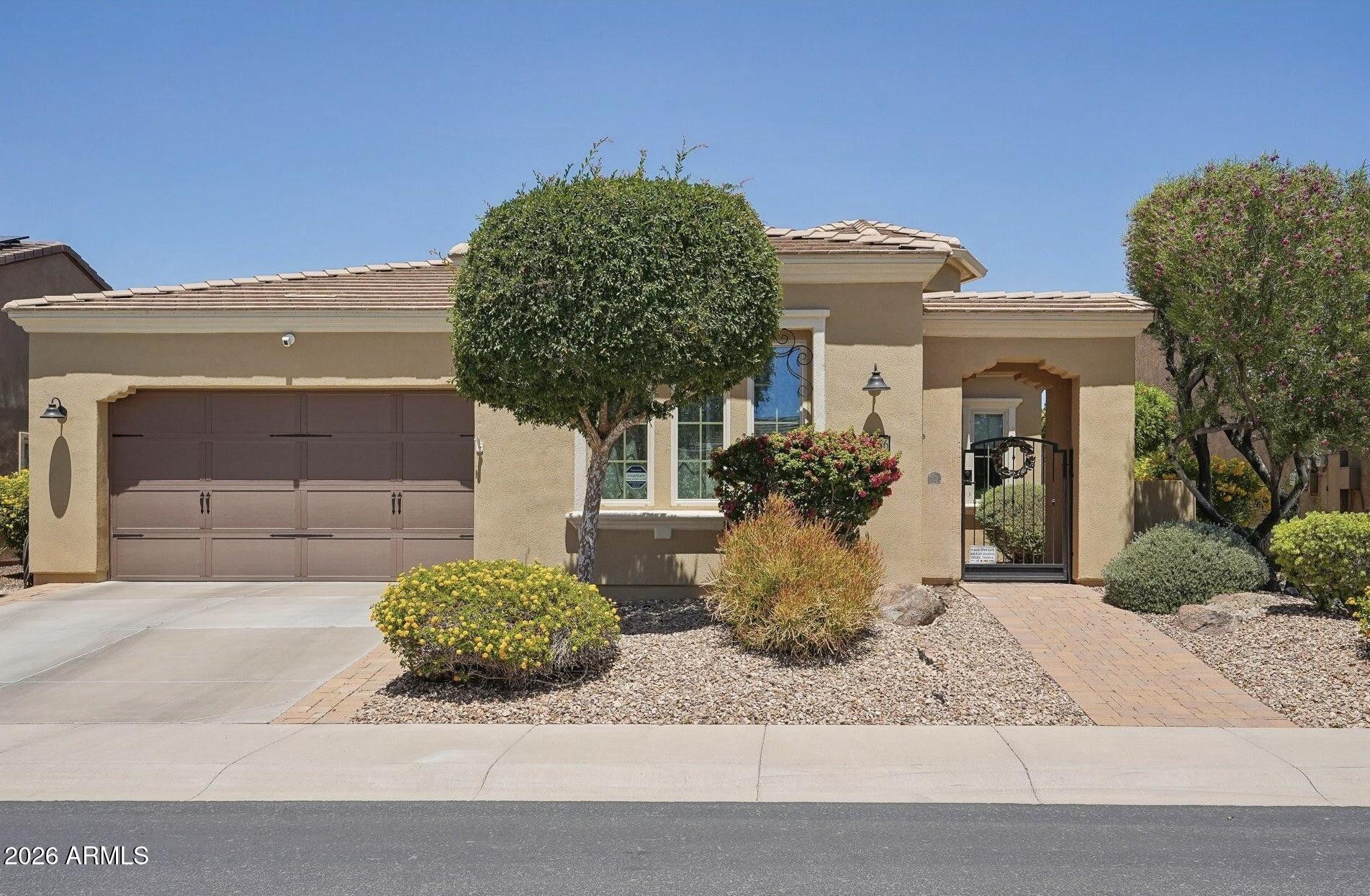 12956 W Eagle Ridge Lane, Peoria, AZ 85383 — Photo 1 of 41