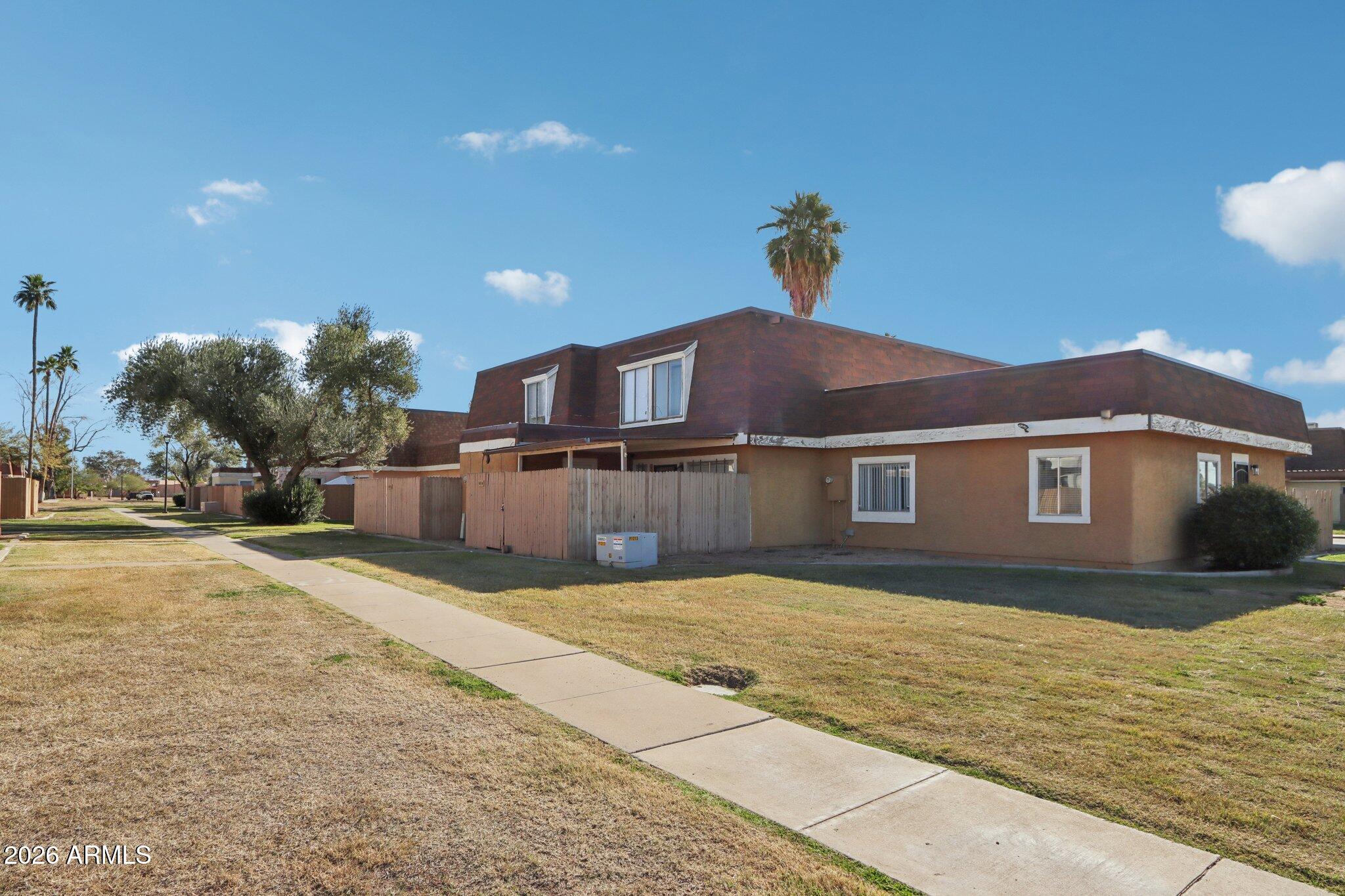 3430 W EL CAMINITO Drive 26, Phoenix, AZ 85051 — Photo 1 of 18