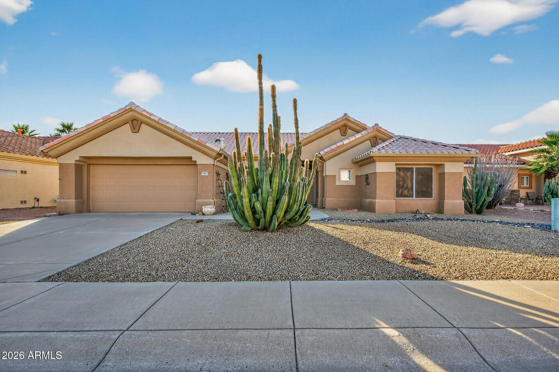 14833 W TOMAHAWK Way, Sun City West, AZ 85375 — Photo 1 of 49