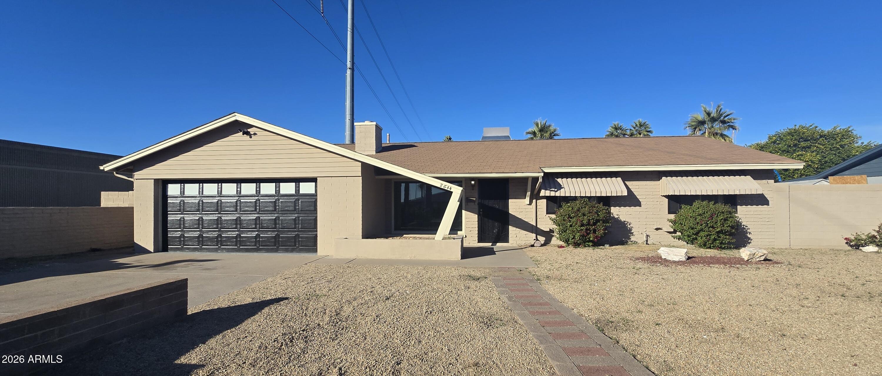 2644 W CORRINE Drive, Phoenix, AZ 85029 — Photo 1 of 23