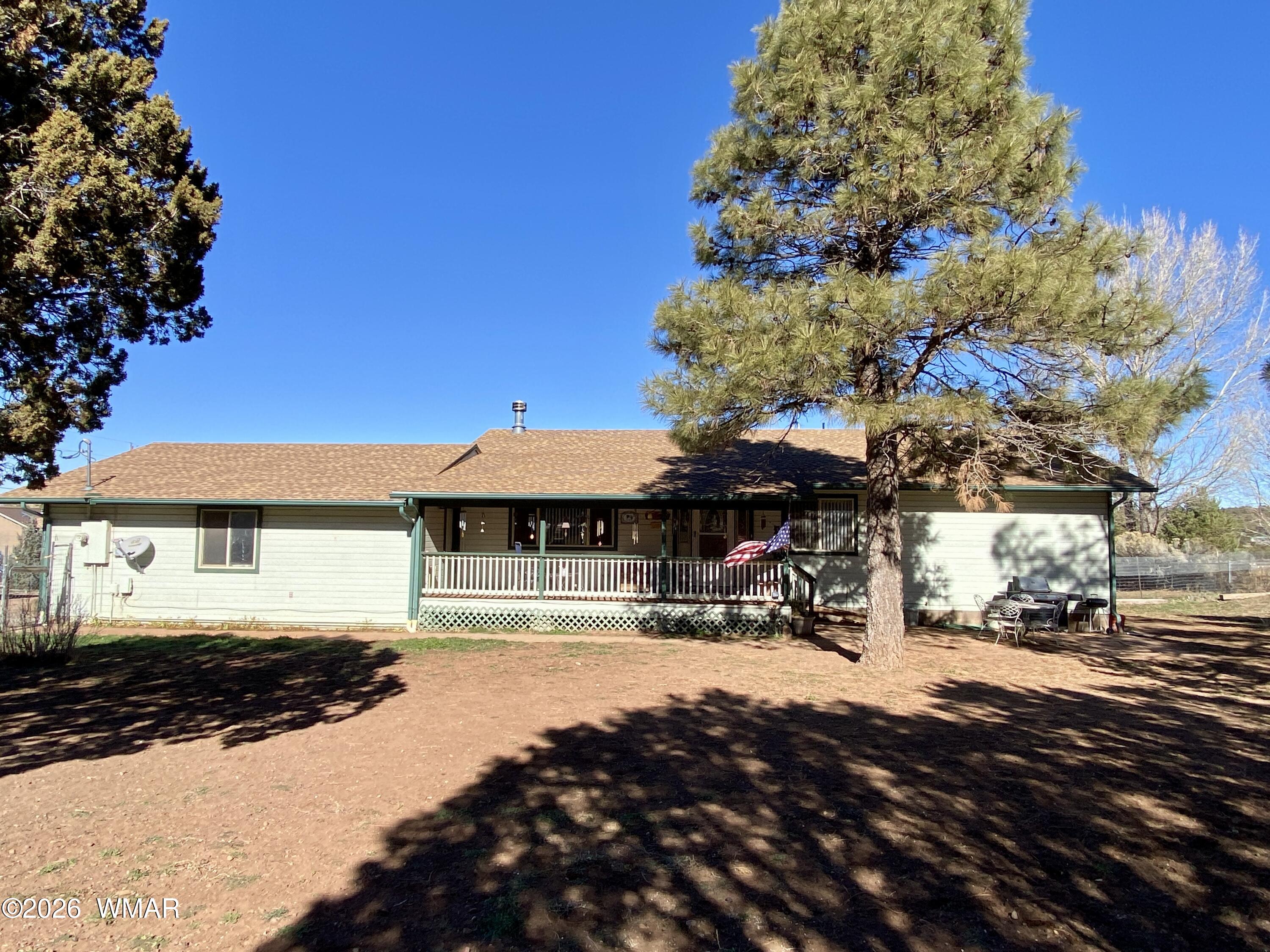 1107 Cochran Lane, Show Low, AZ 85901 — Photo 1 of 23