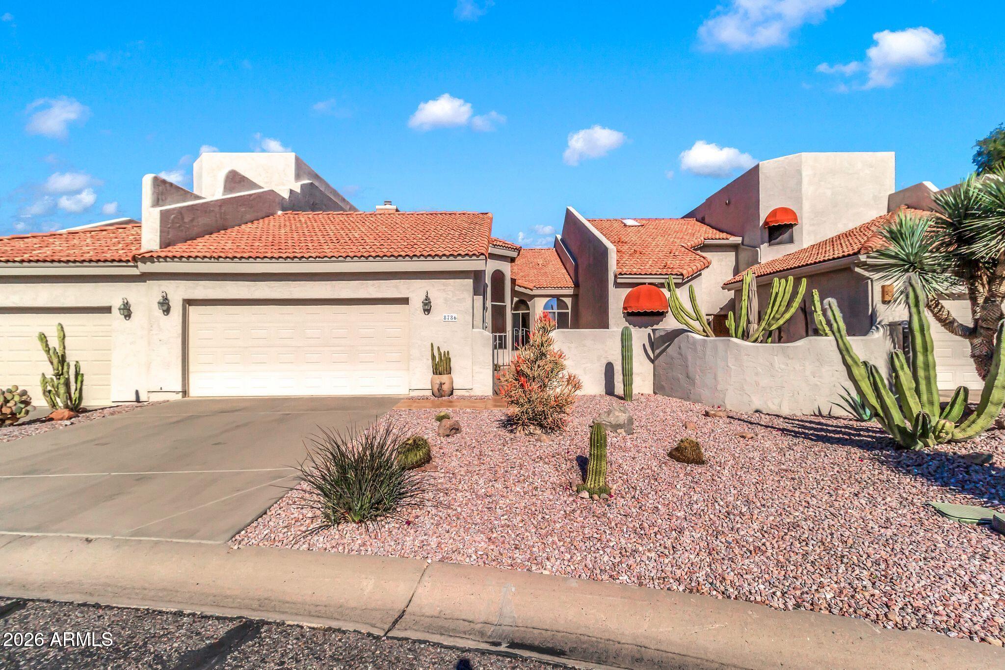 8786 E Sandtrap Court, Gold Canyon, AZ 85118 — Photo 1 of 41