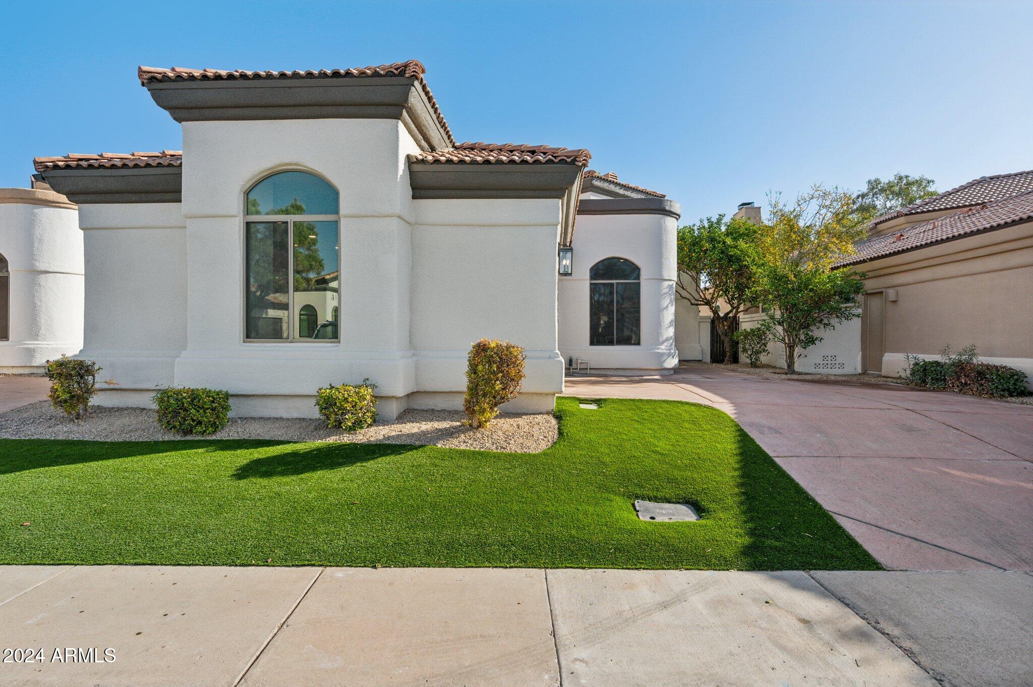 8133 E CORTEZ Drive, Scottsdale, AZ 85260 — Photo 1 of 57