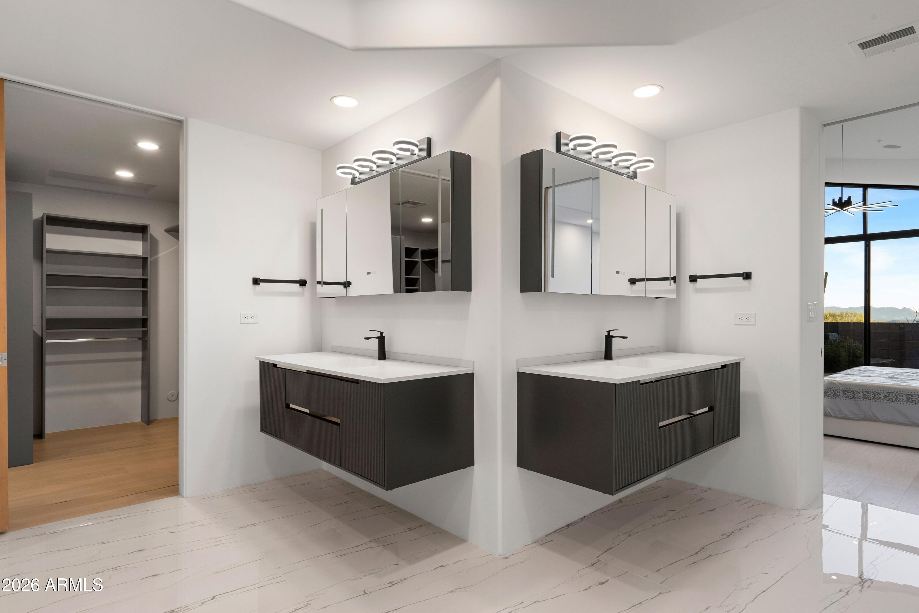 Thumbnail 19