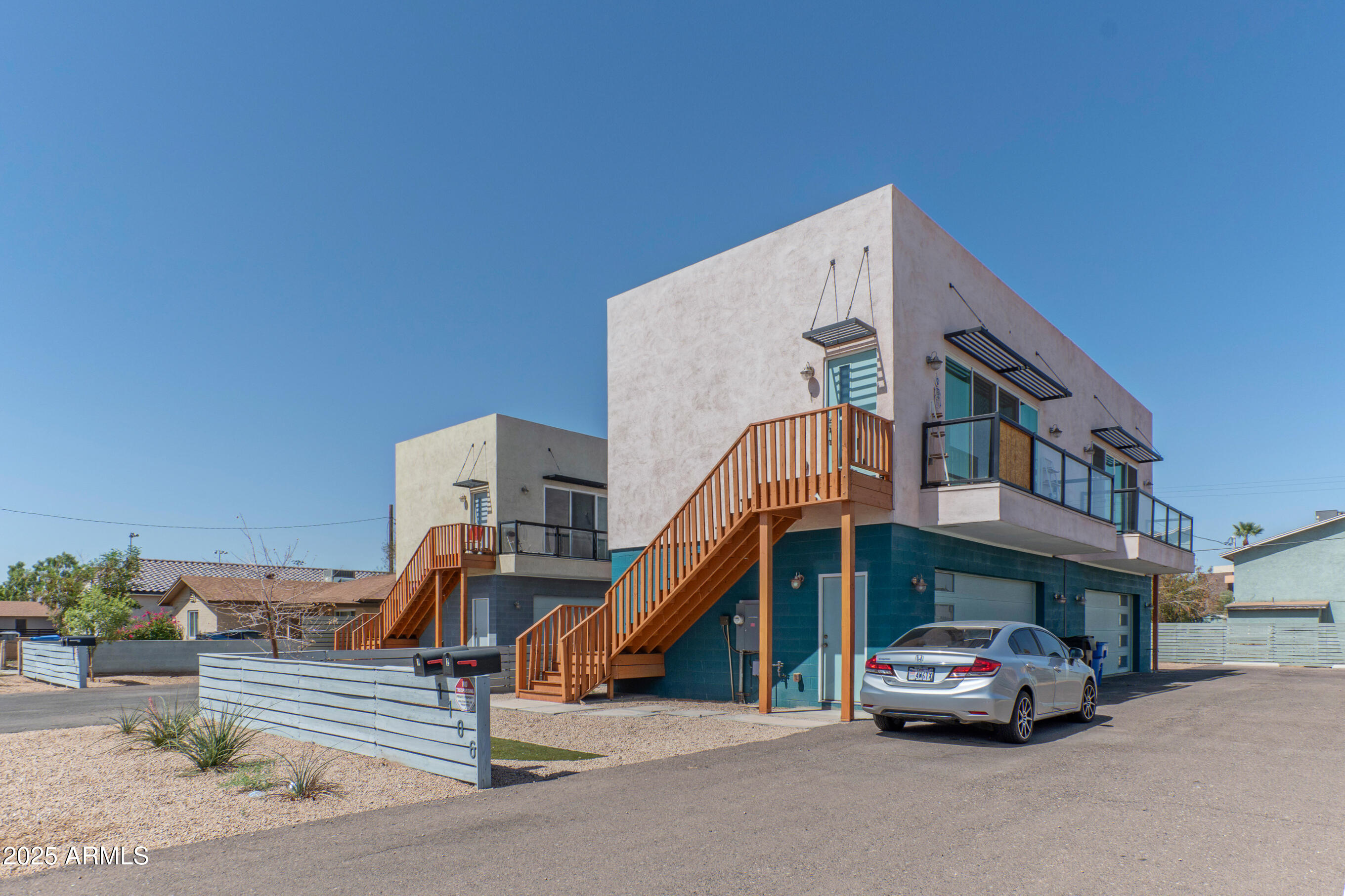 1106 S MONTEZUMA Avenue, Phoenix, AZ 85003 — Photo 1 of 15