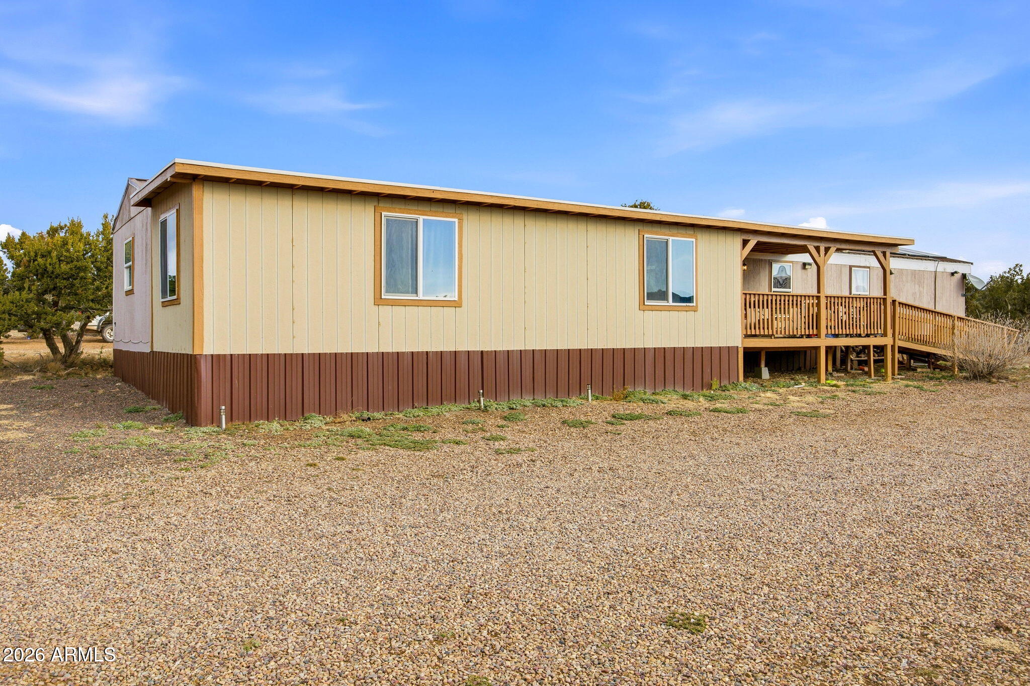690 STANFORD Drive, Concho, AZ 85924 — Photo 1 of 72