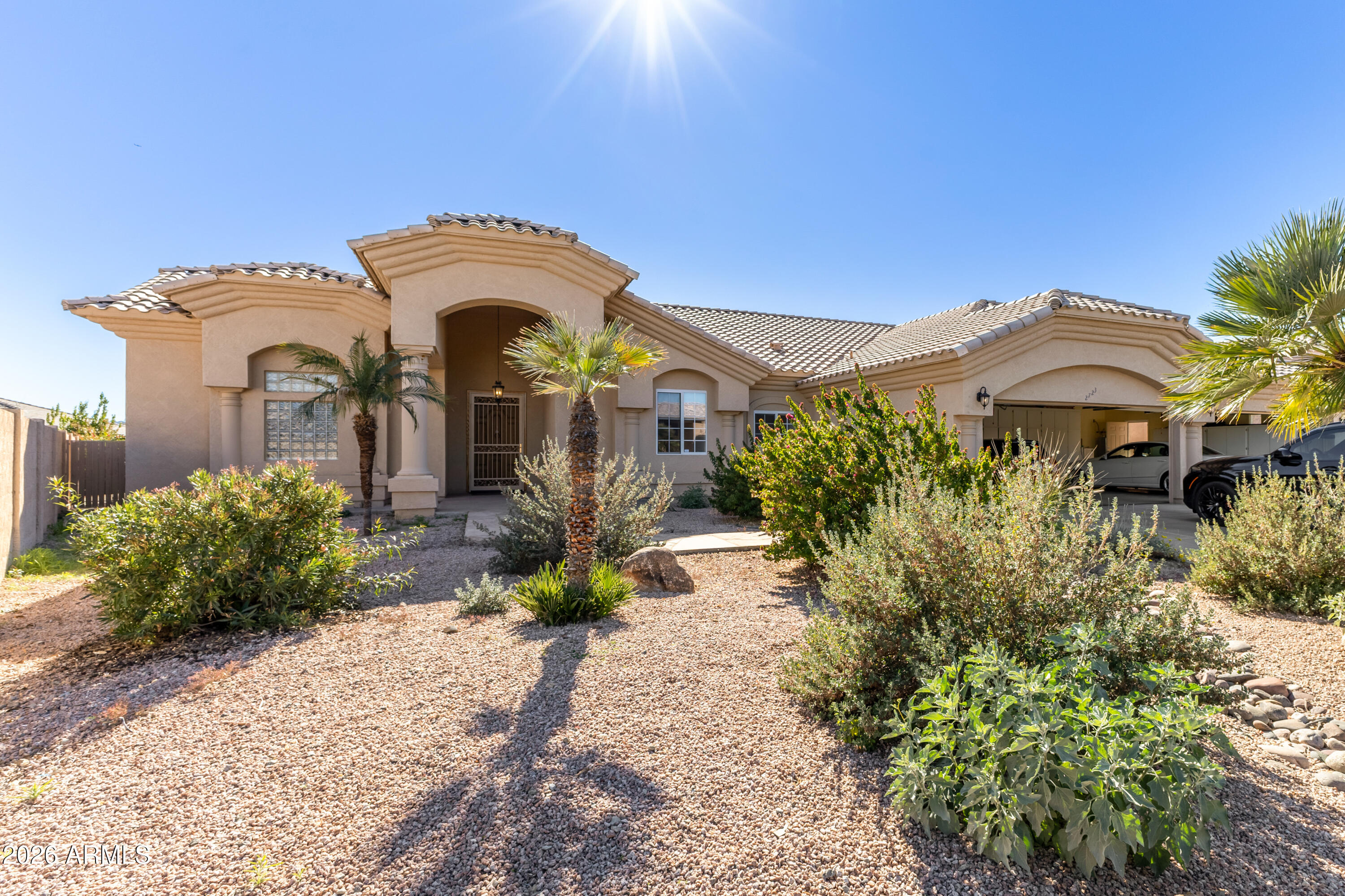 2723 E ACOMA Drive, Phoenix, AZ 85032 — Photo 1 of 33