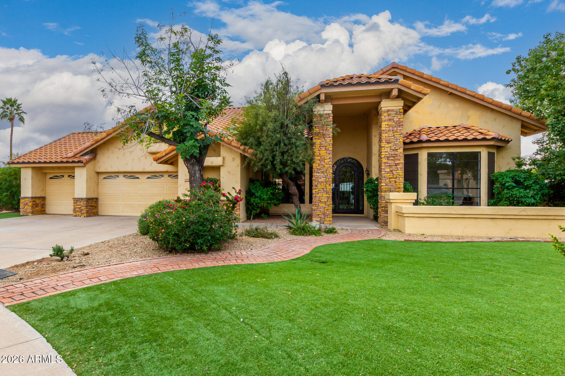 9781 E ASTER Drive, Scottsdale, AZ 85260 — Photo 1 of 38