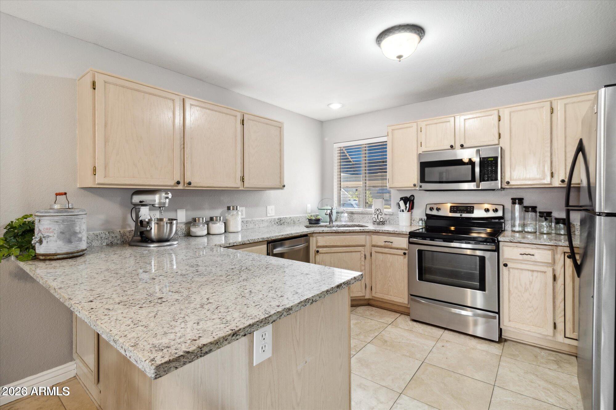 220 N 22ND Place 1011, Mesa, AZ 85213 — Photo 1 of 9