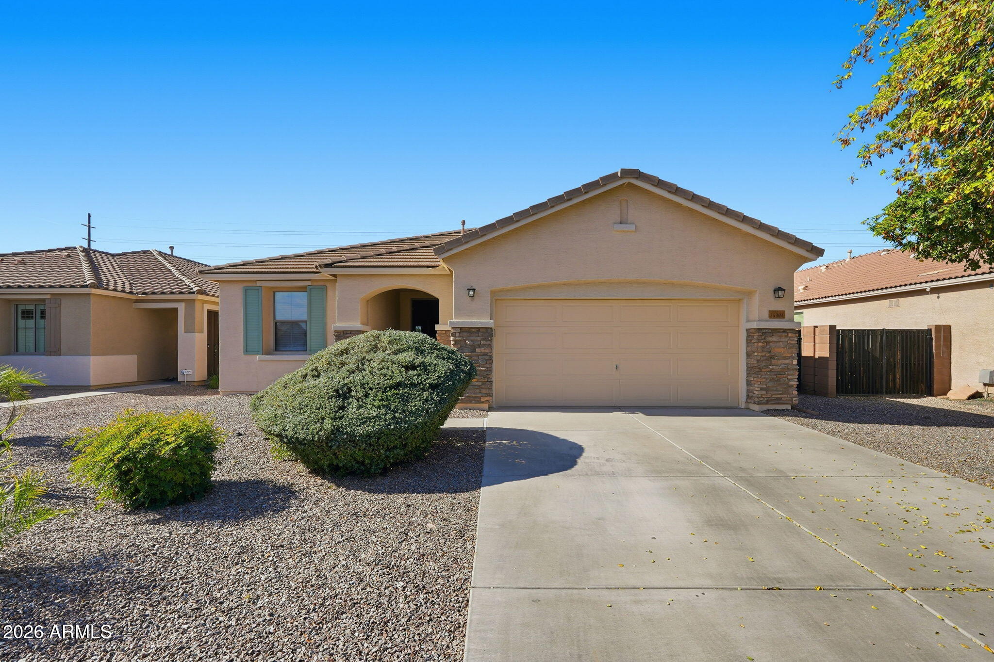 35304 N MURRAY GREY Drive, San Tan Valley, AZ 85143 — Photo 1 of 31