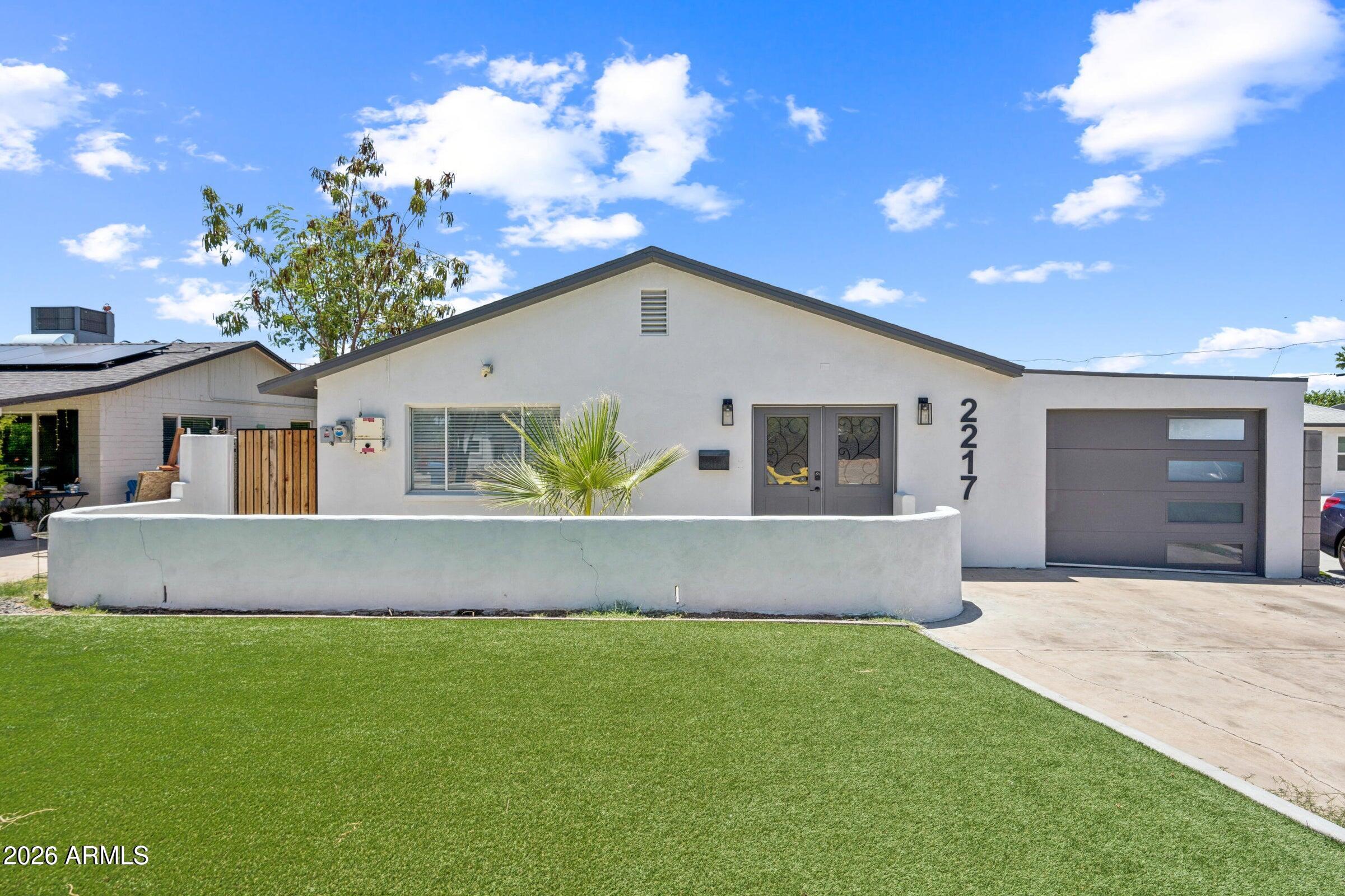 2217 E SHERIDAN Street, Phoenix, AZ 85006 — Photo 1 of 19