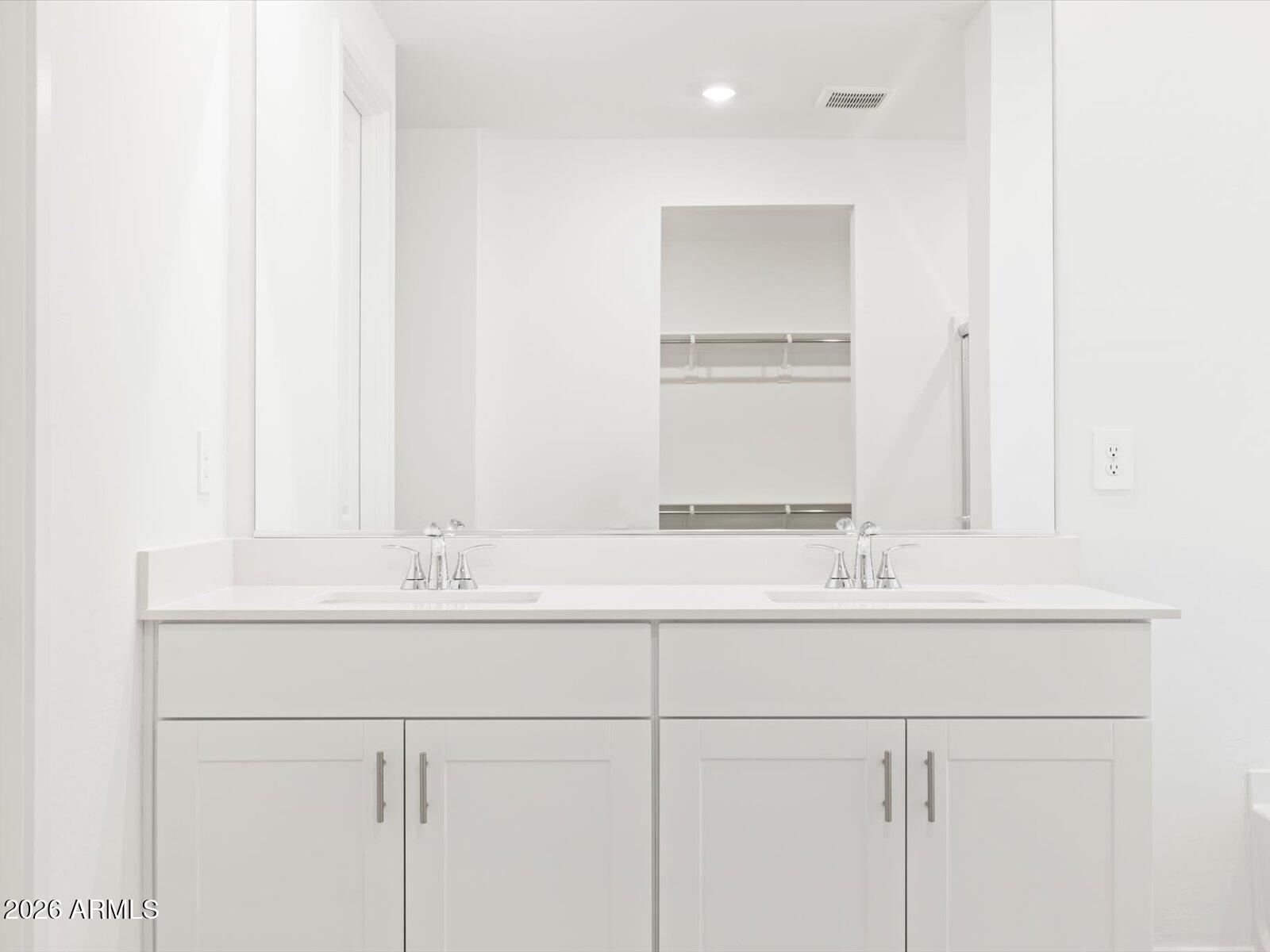 Thumbnail 24