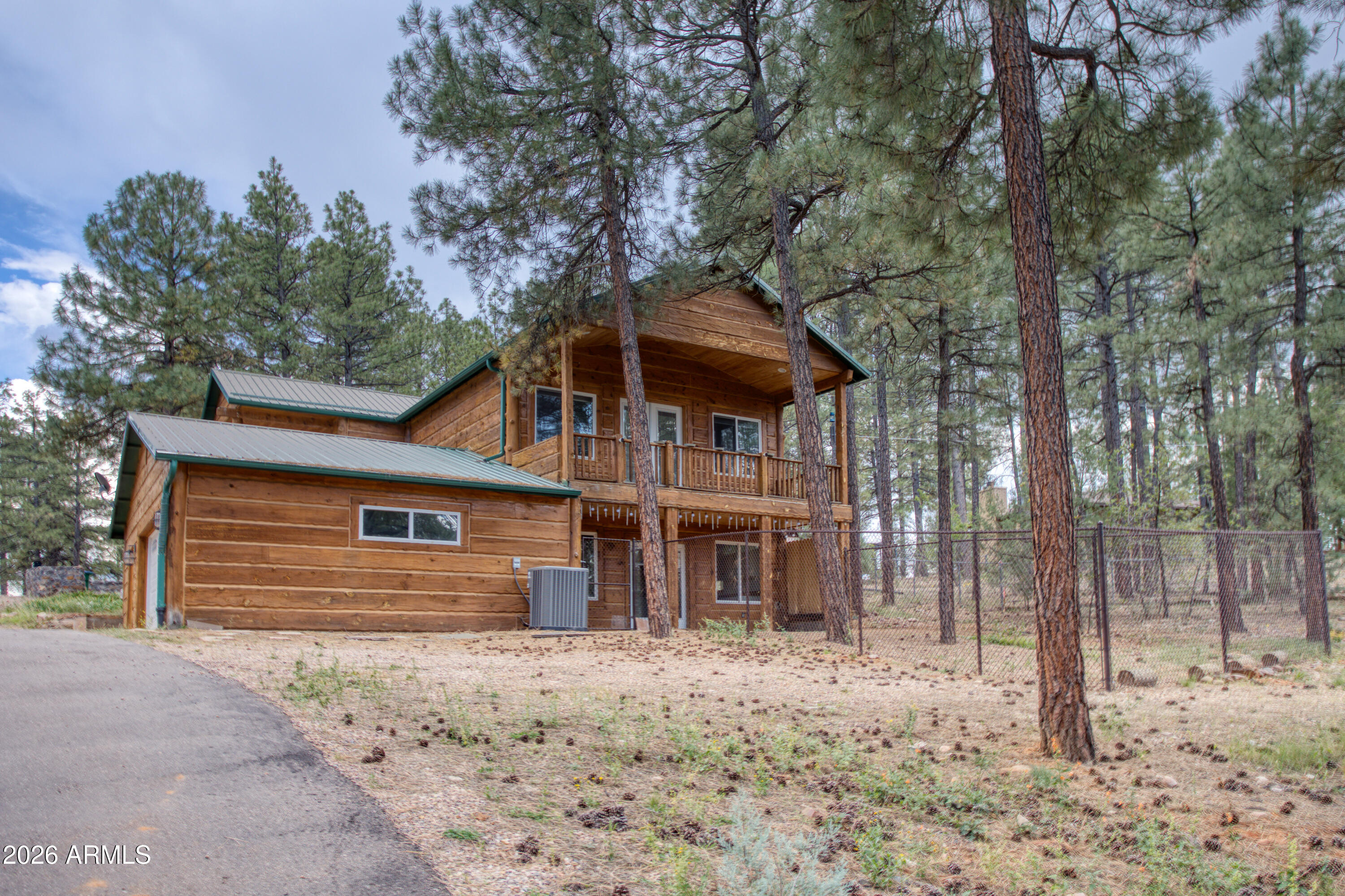 1420 E Meadow View Place, Show Low, AZ 85901 — Photo 1 of 25