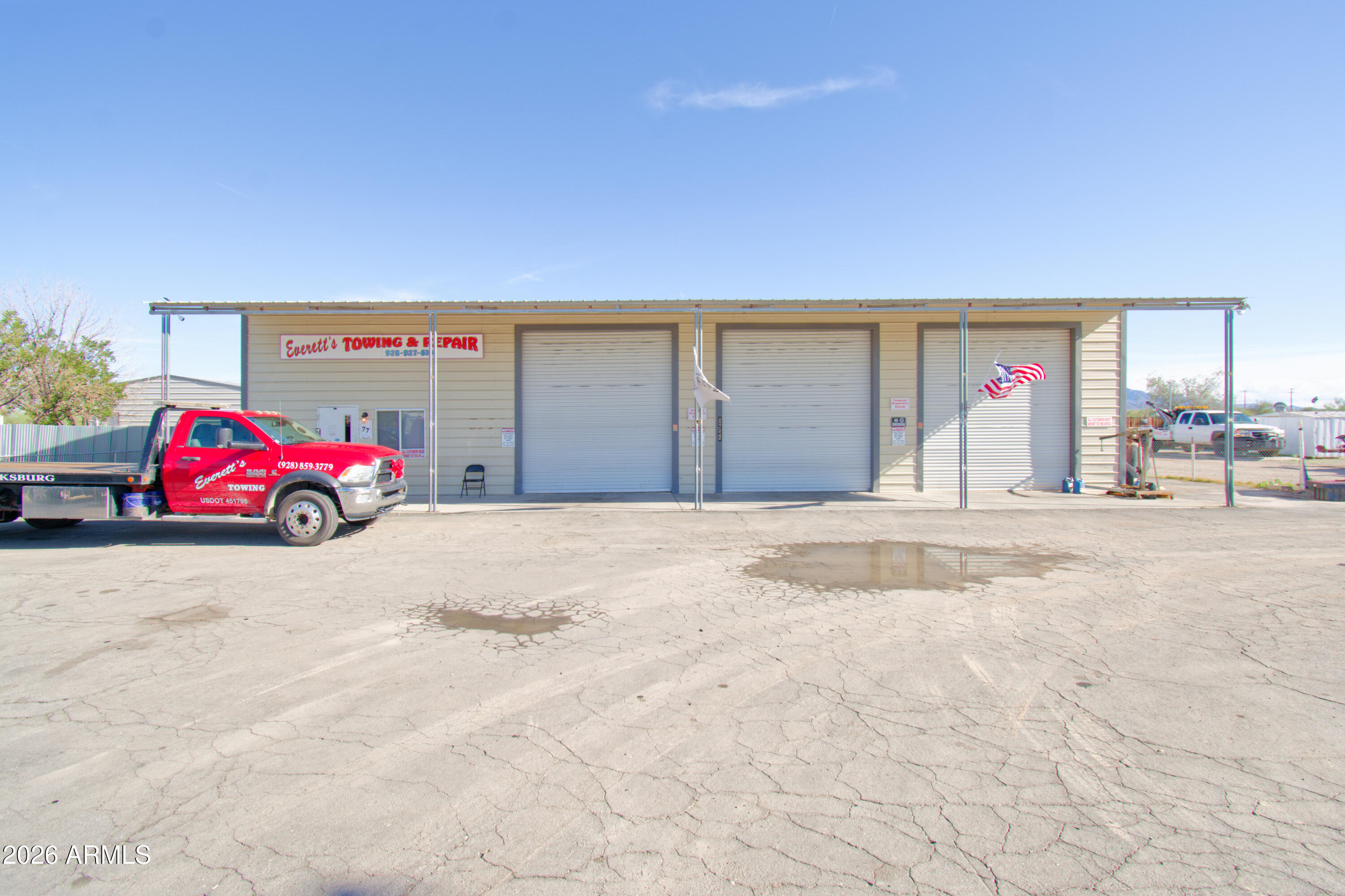 75 N PLYMOUTH Avenue, Quartzsite, AZ 85346 — Photo 1 of 43