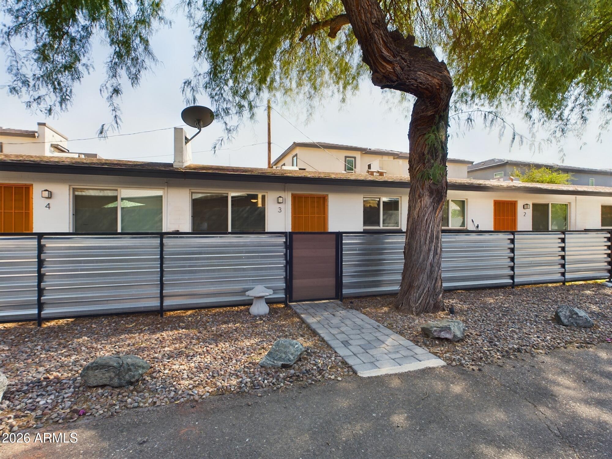 3016 N 37 Street, Phoenix, AZ 85018 — Photo 1 of 11