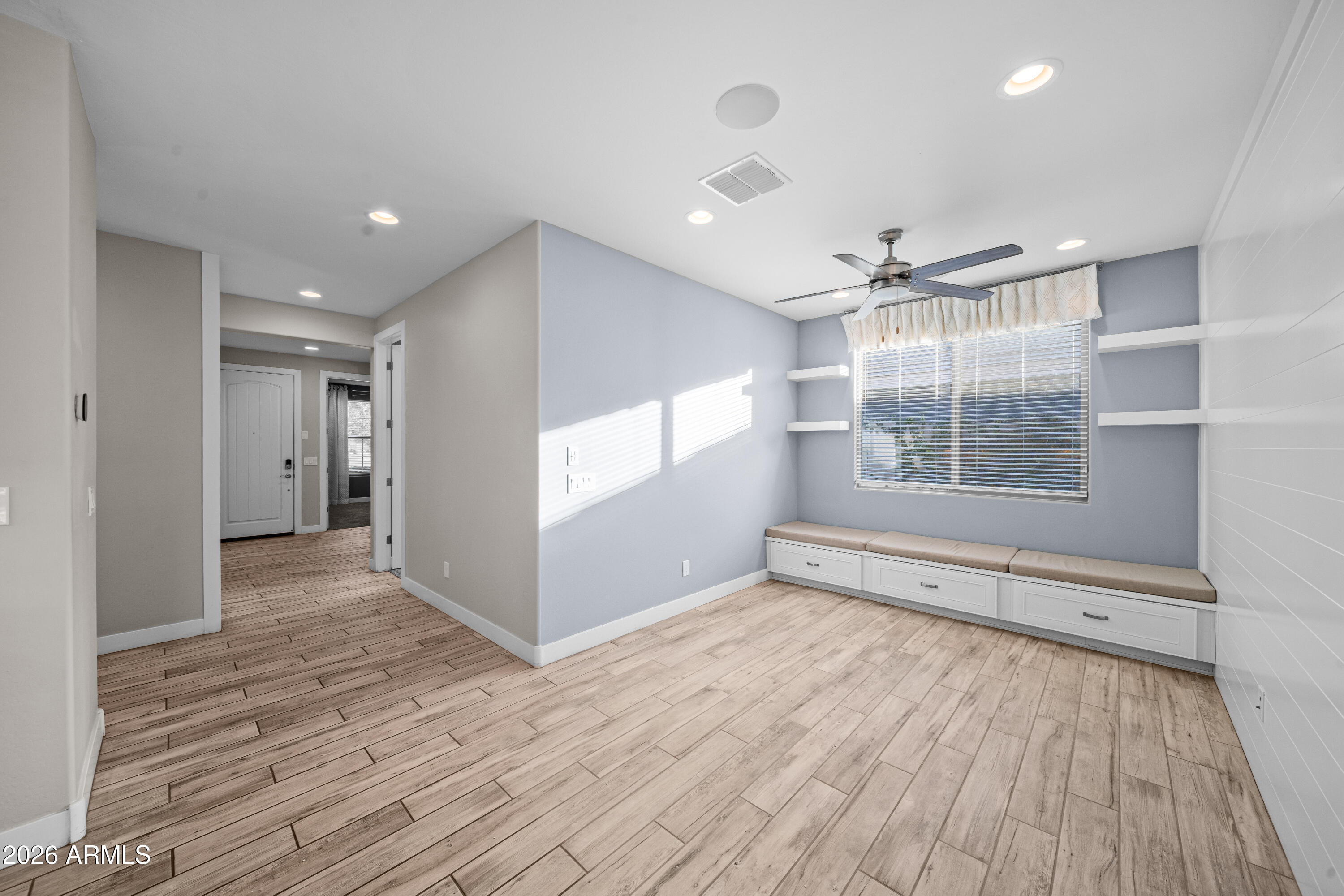 Thumbnail 13