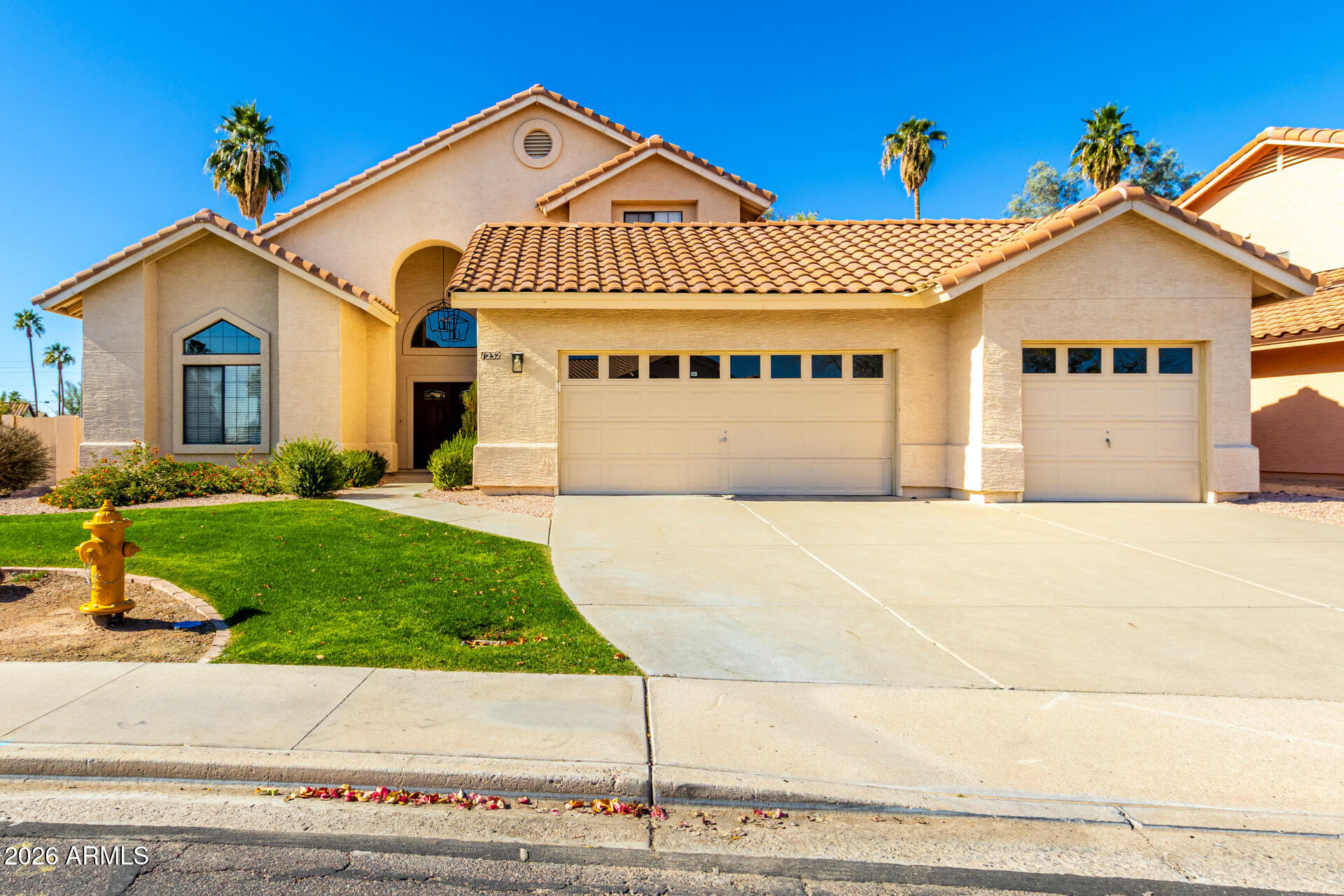 1232 E GRANADA Street, Mesa, AZ 85203 — Photo 1 of 36