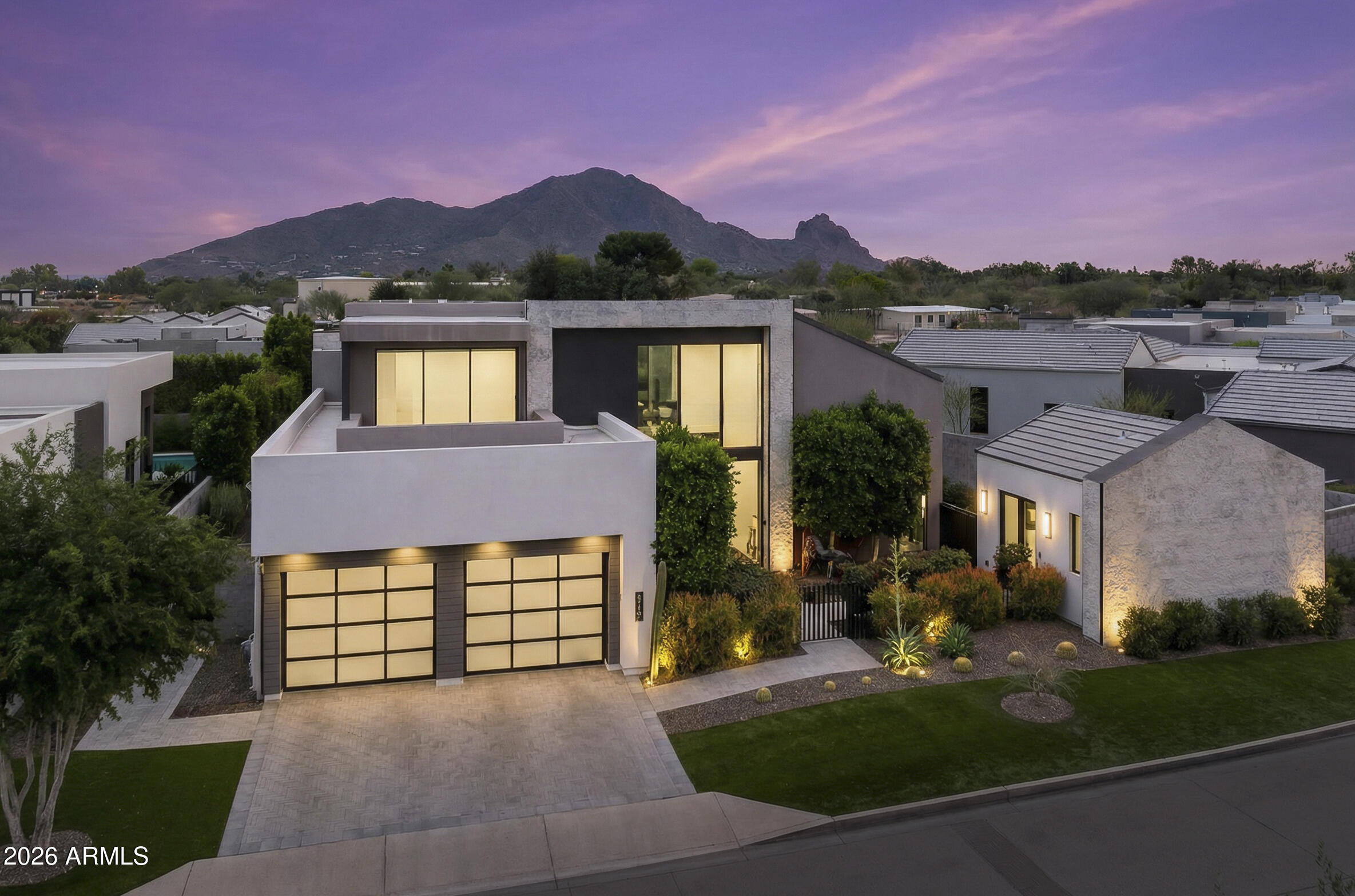 6917 E CACTUS WREN Road, Paradise Valley, AZ 85253 — Photo 1 of 38
