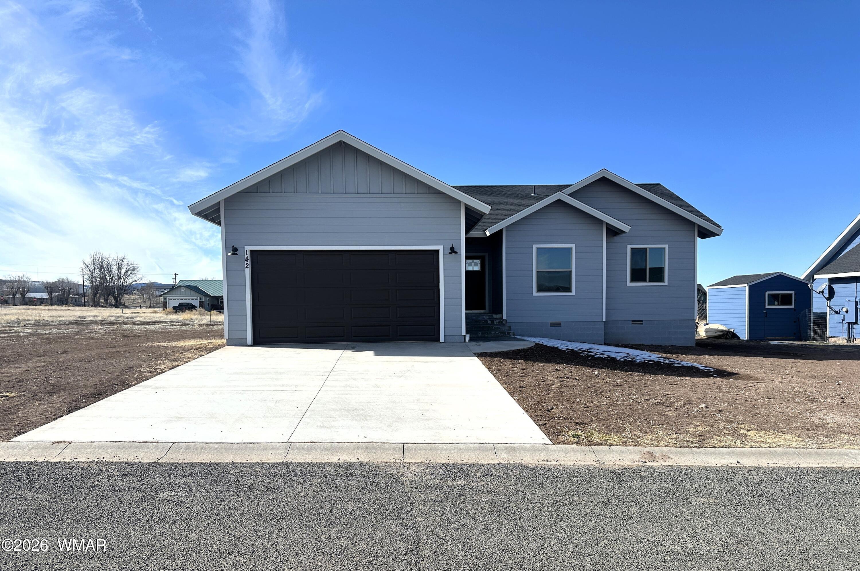 142 SANDTRAP Drive, Eagar, AZ 85925 — Photo 1 of 29