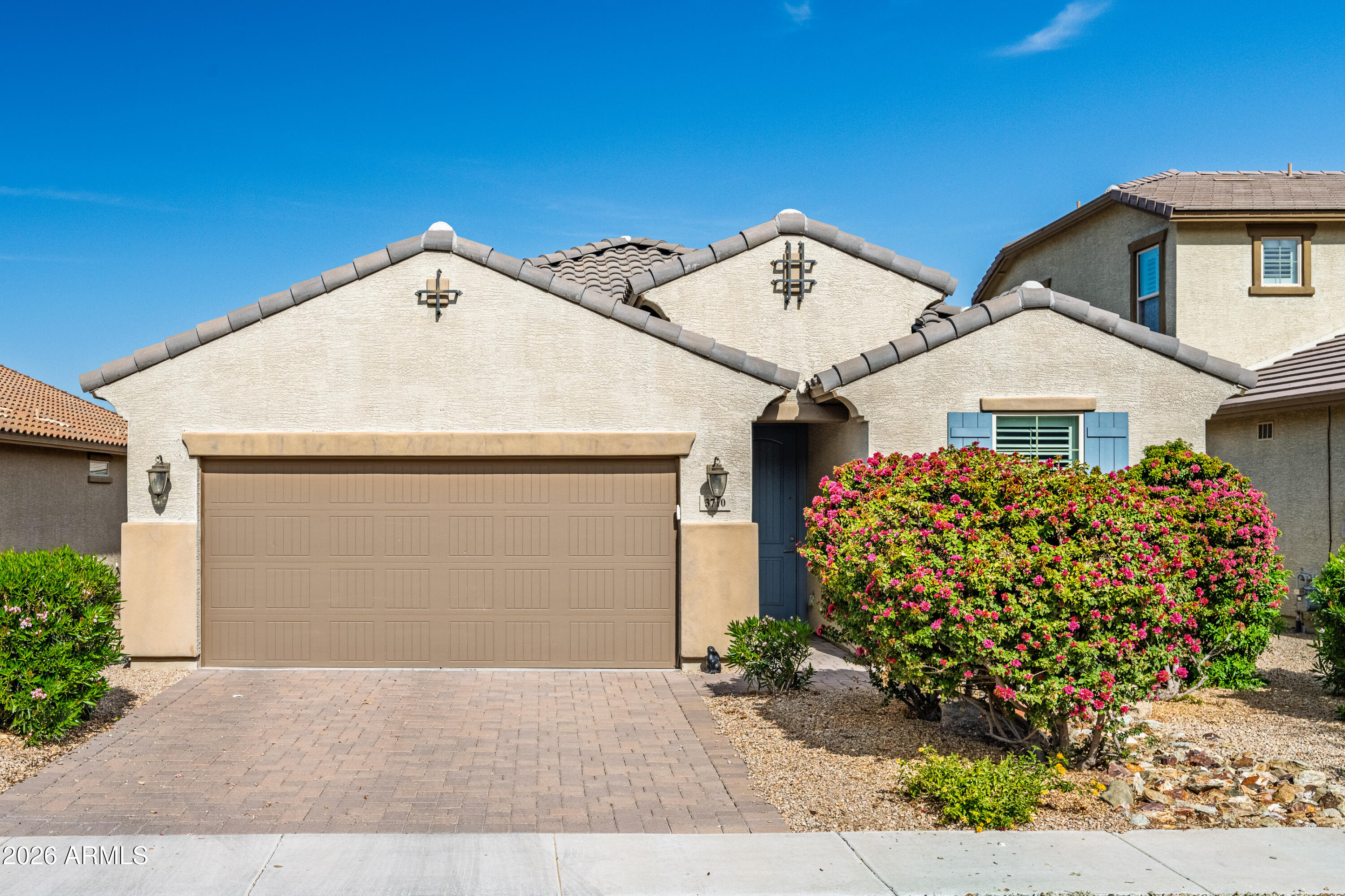 3710 E BRANHAM Lane, Phoenix, AZ 85042 — Photo 1 of 45