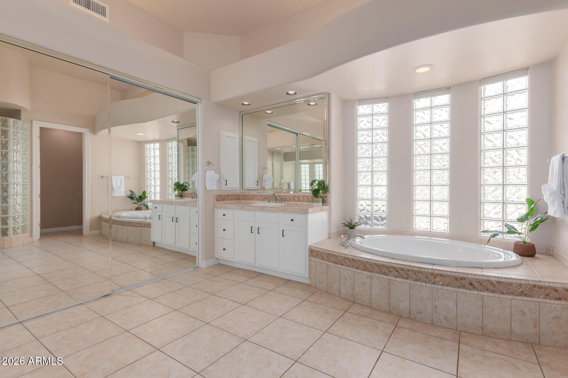 Thumbnail 26