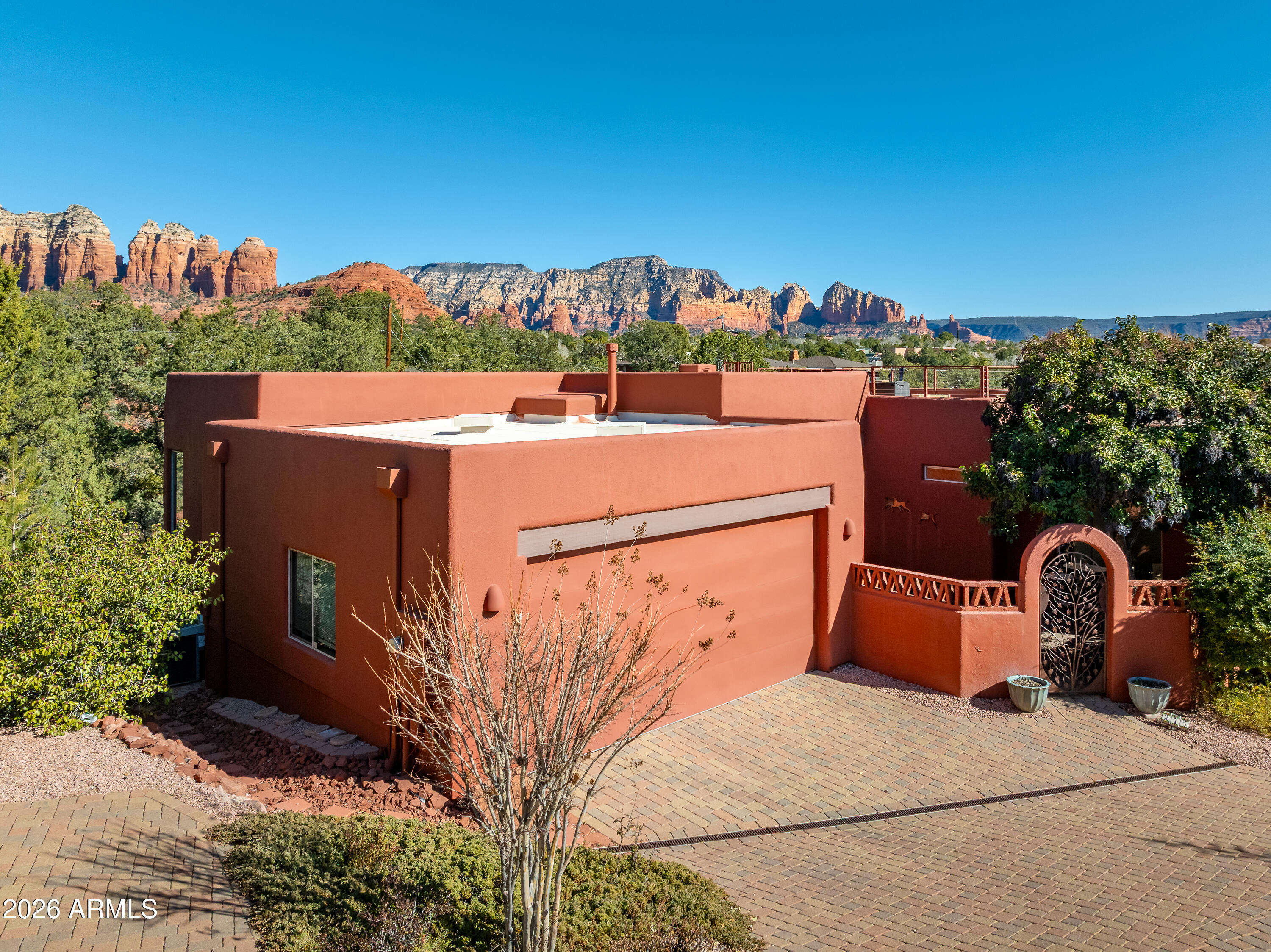 275 GOODROW Lane, Sedona, AZ 86336 — Photo 1 of 38