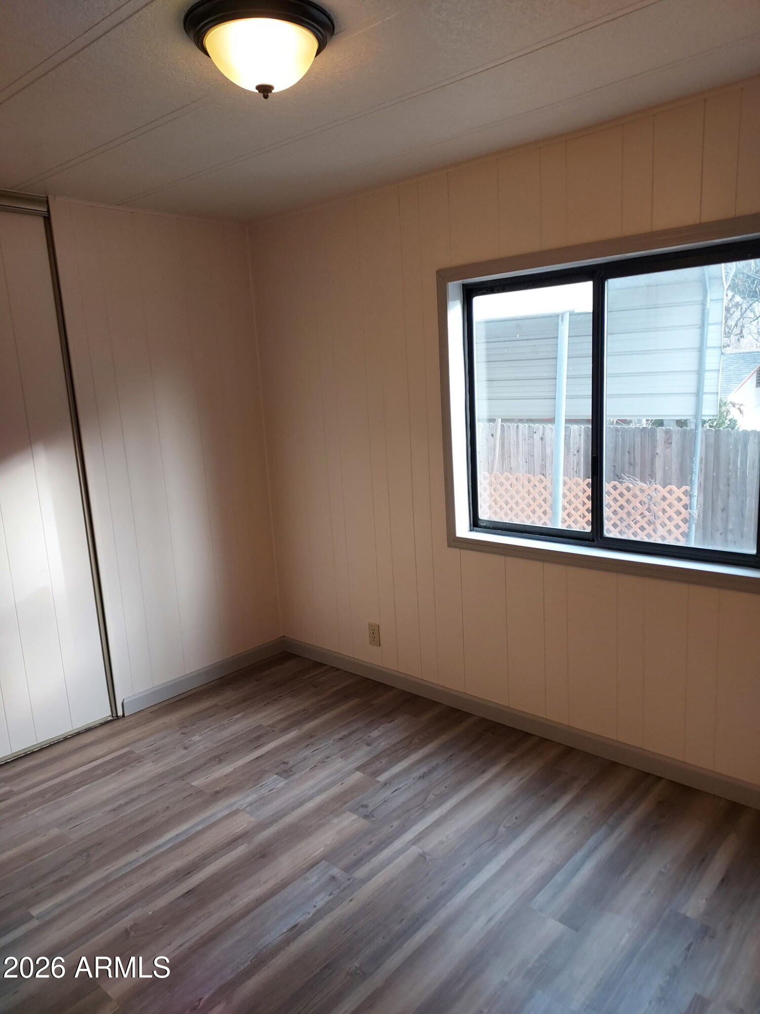 Thumbnail 16