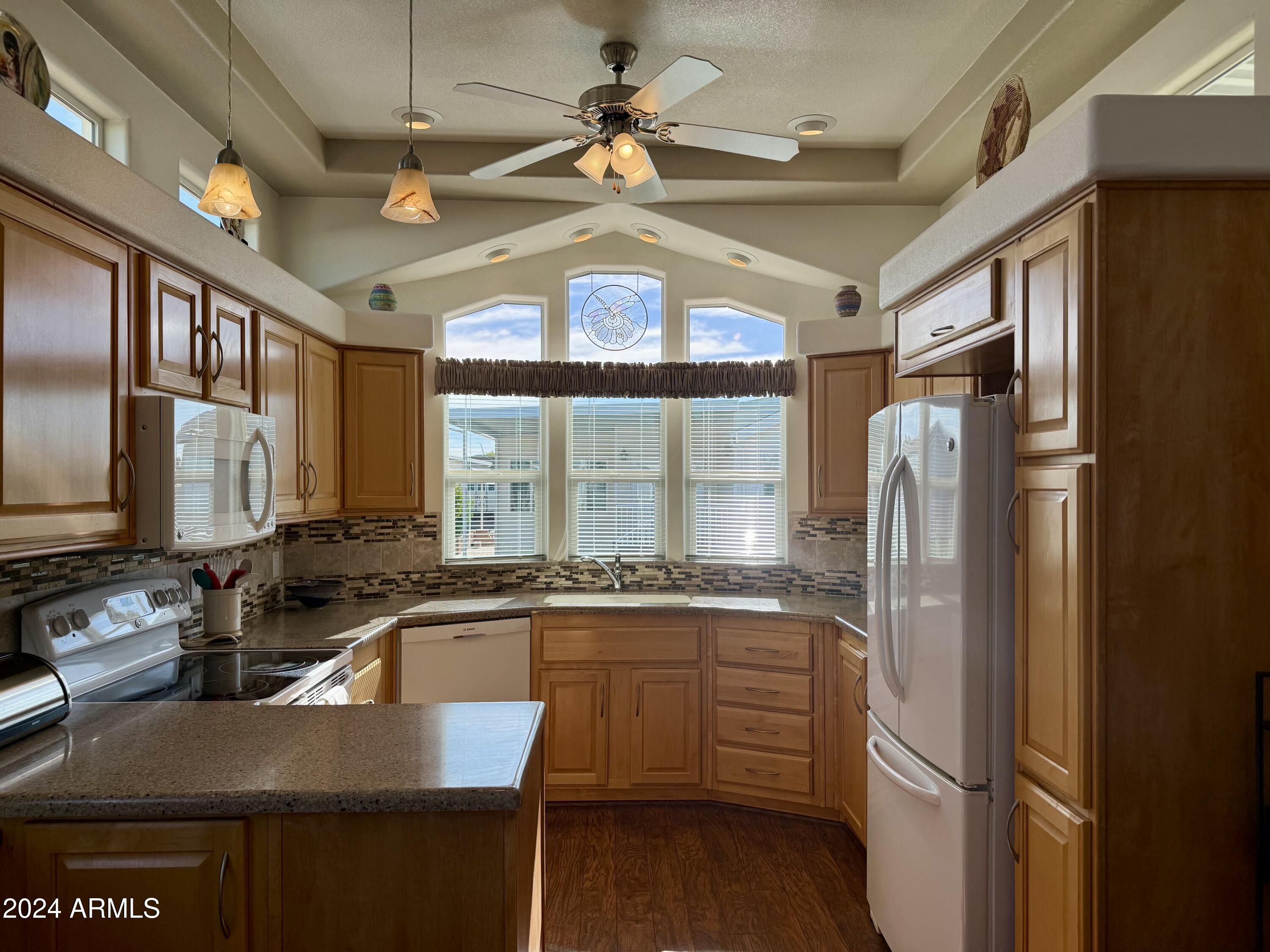7750 E BROADWAY Road 776, Mesa, AZ 85208 — Photo 1 of 49