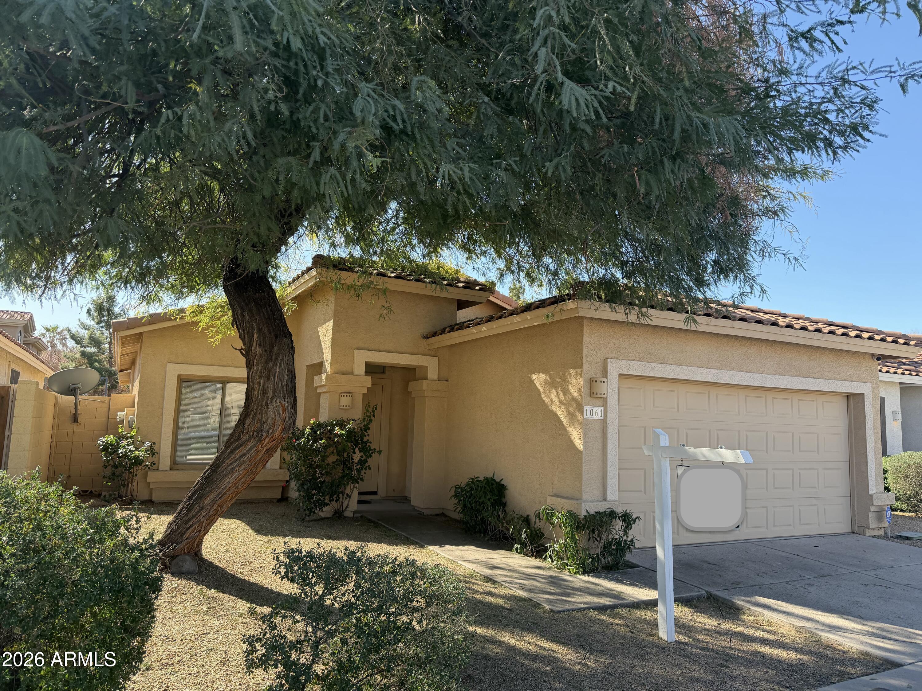 1061 E SUSAN Lane, Tempe, AZ 85288 — Photo 1 of 14