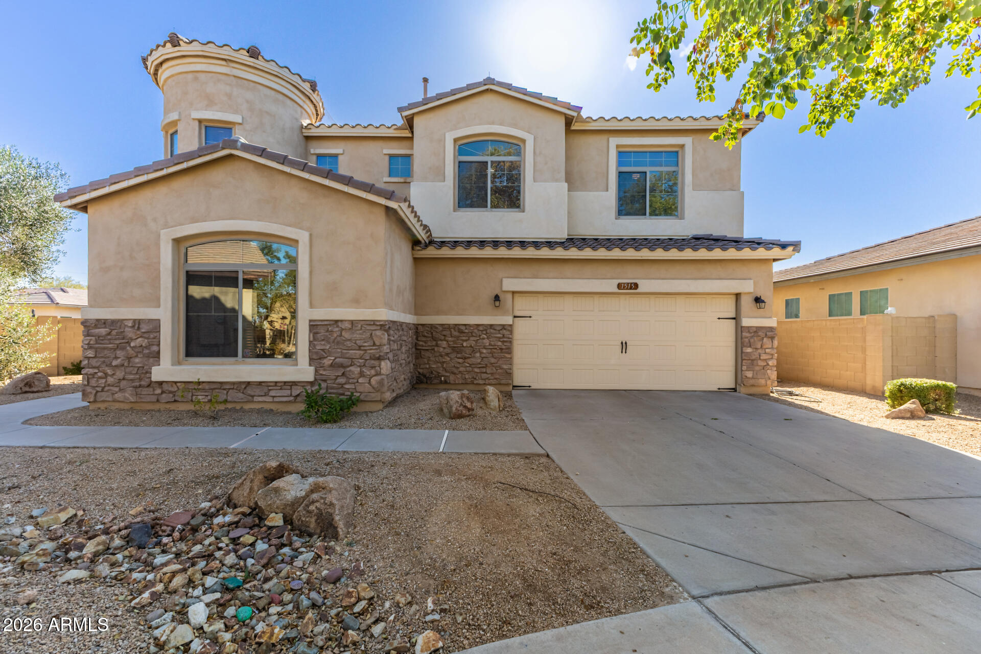 1515 E APOLLO Road, Phoenix, AZ 85042 — Photo 1 of 55
