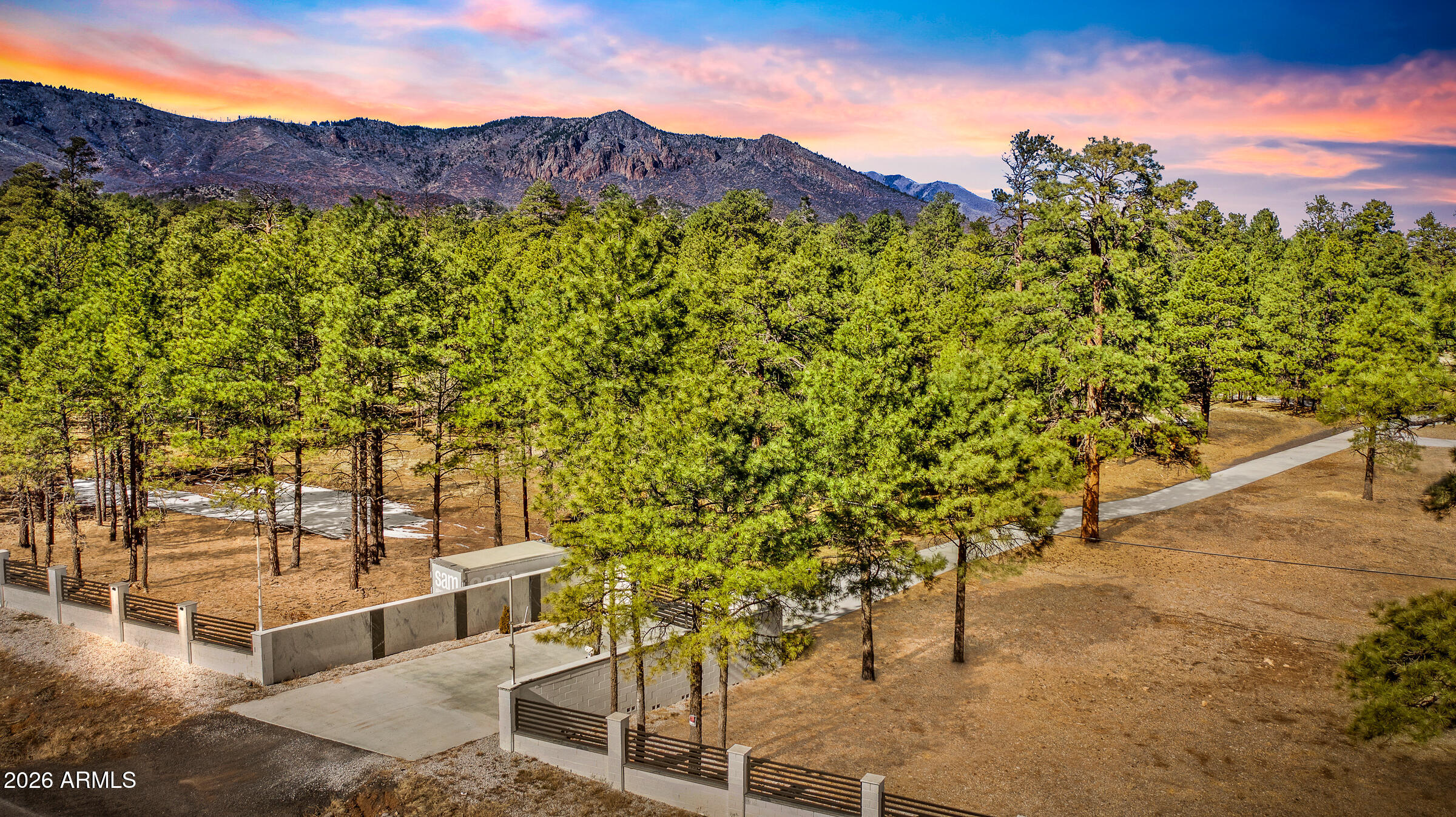 5055 Townsend Winona Road 3, Flagstaff, AZ 86004 — Photo 1 of 11
