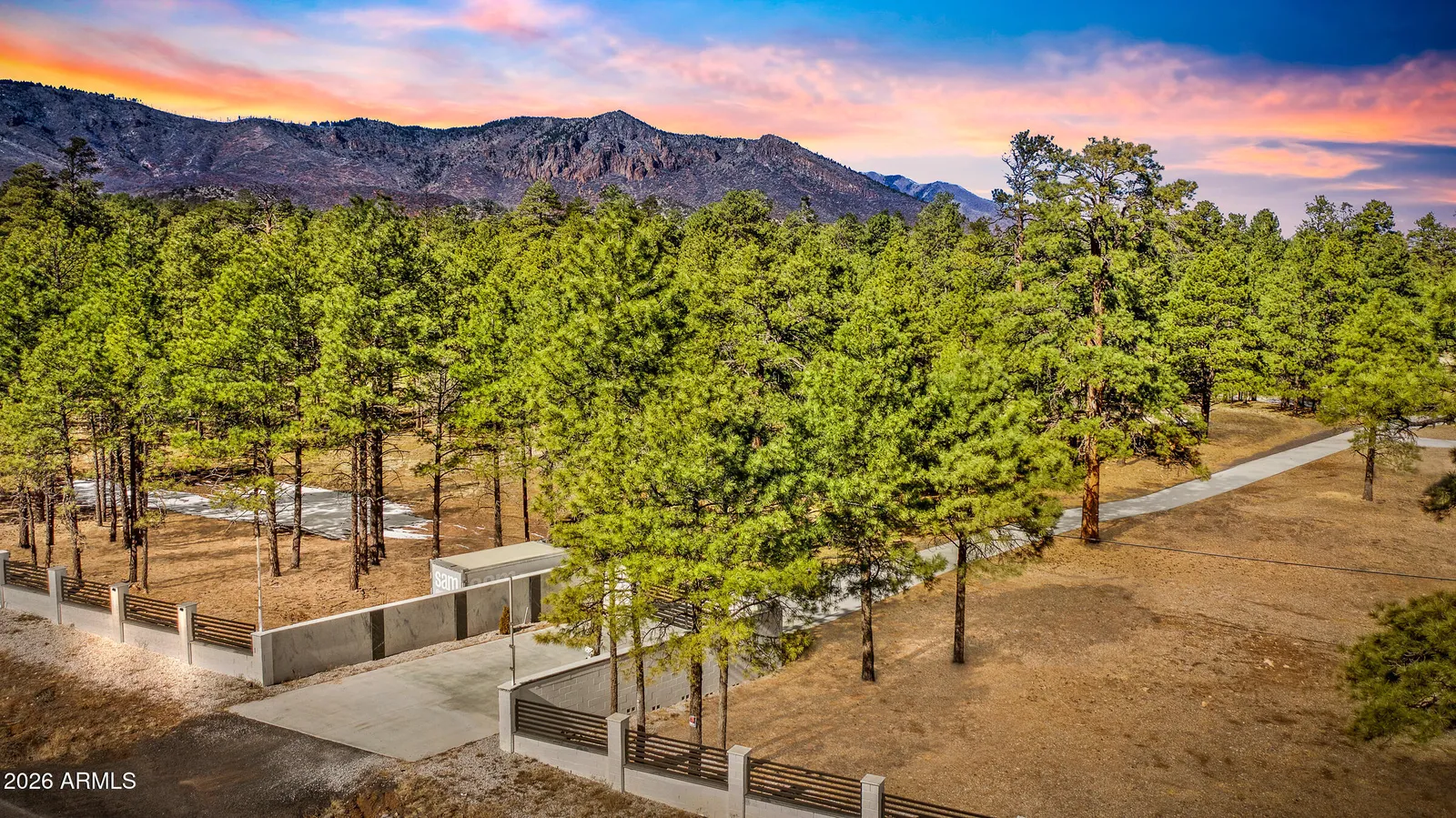 5055 Townsend Winona Road 3, Flagstaff, AZ 86004 — Photo 1 of 11