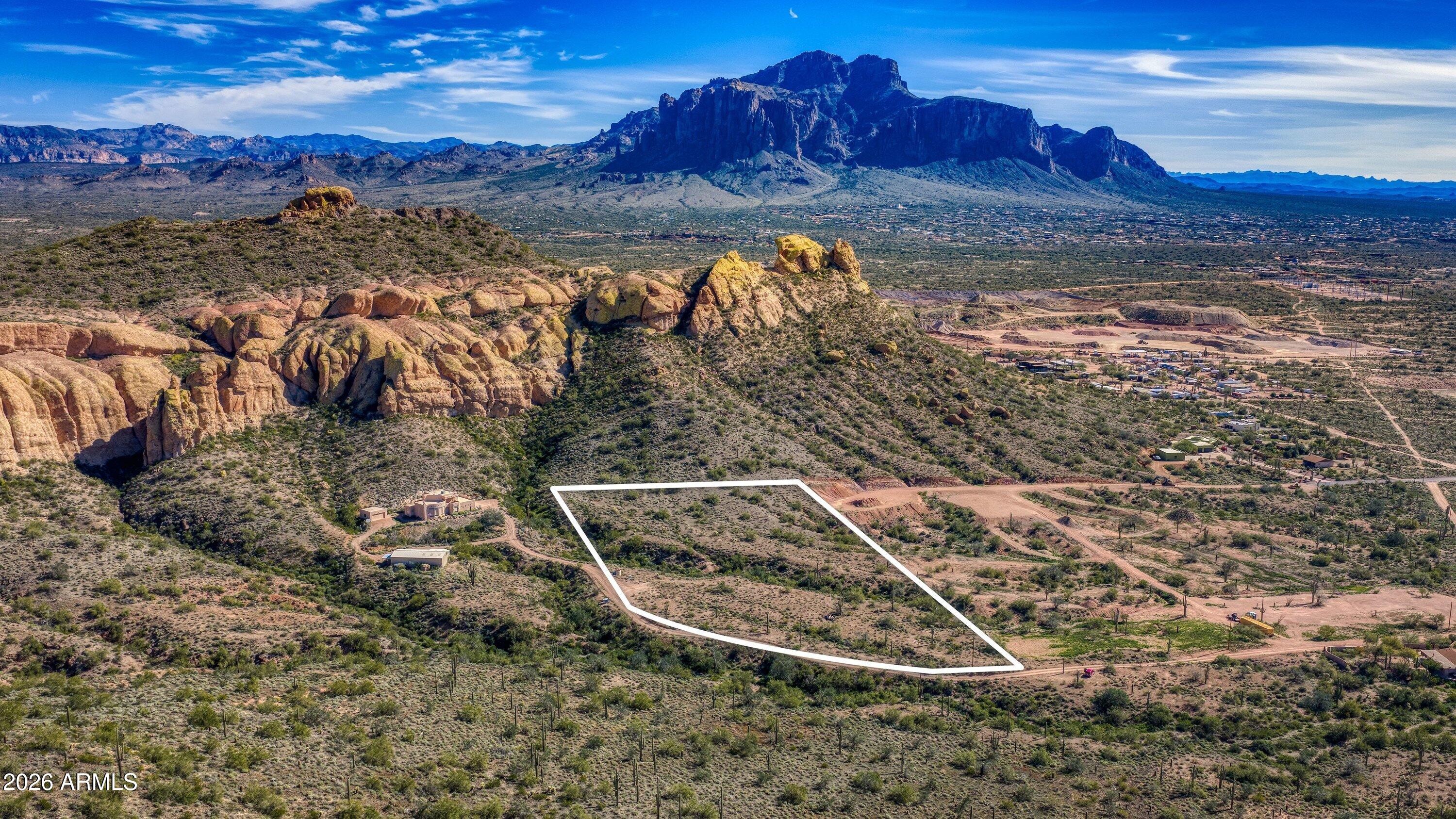 9675 N Bowman Road -, Apache Junction, AZ 85119 — Photo 1 of 25