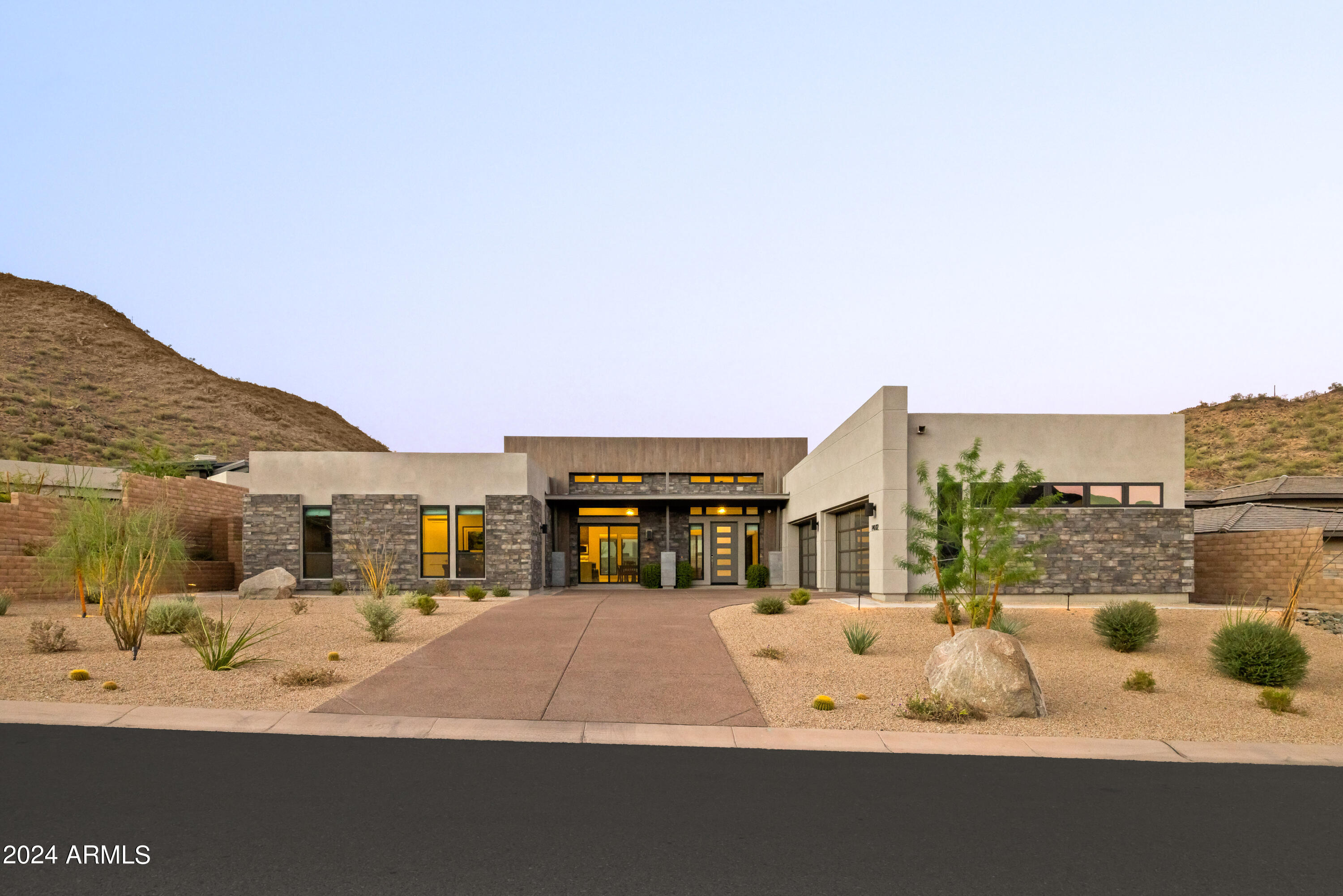14102 E SONORA CREST Drive, Fountain Hills, AZ 85268 — Photo 1 of 43
