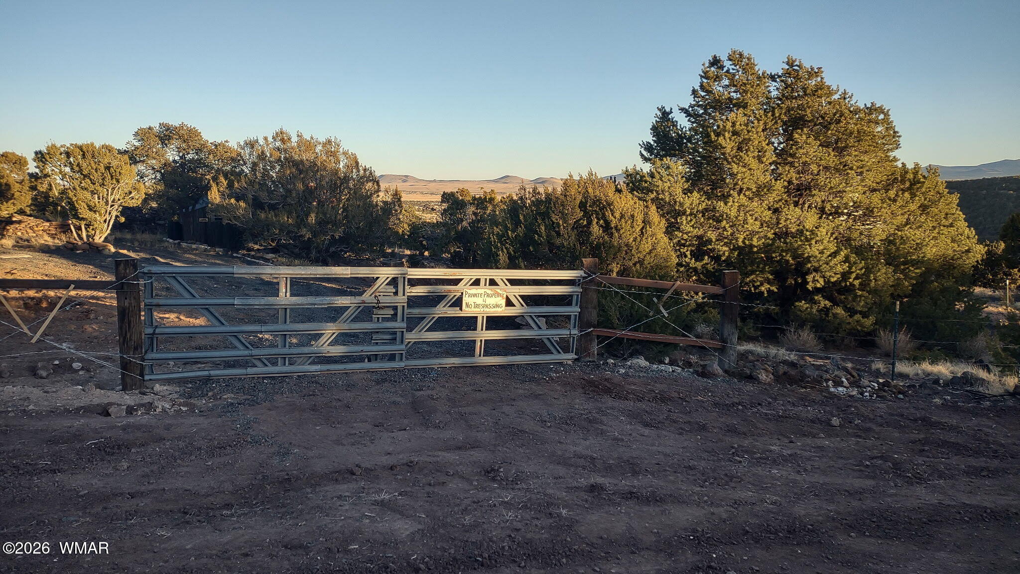 4 County Rd 8127, Concho, AZ 85924 — Photo 1 of 10